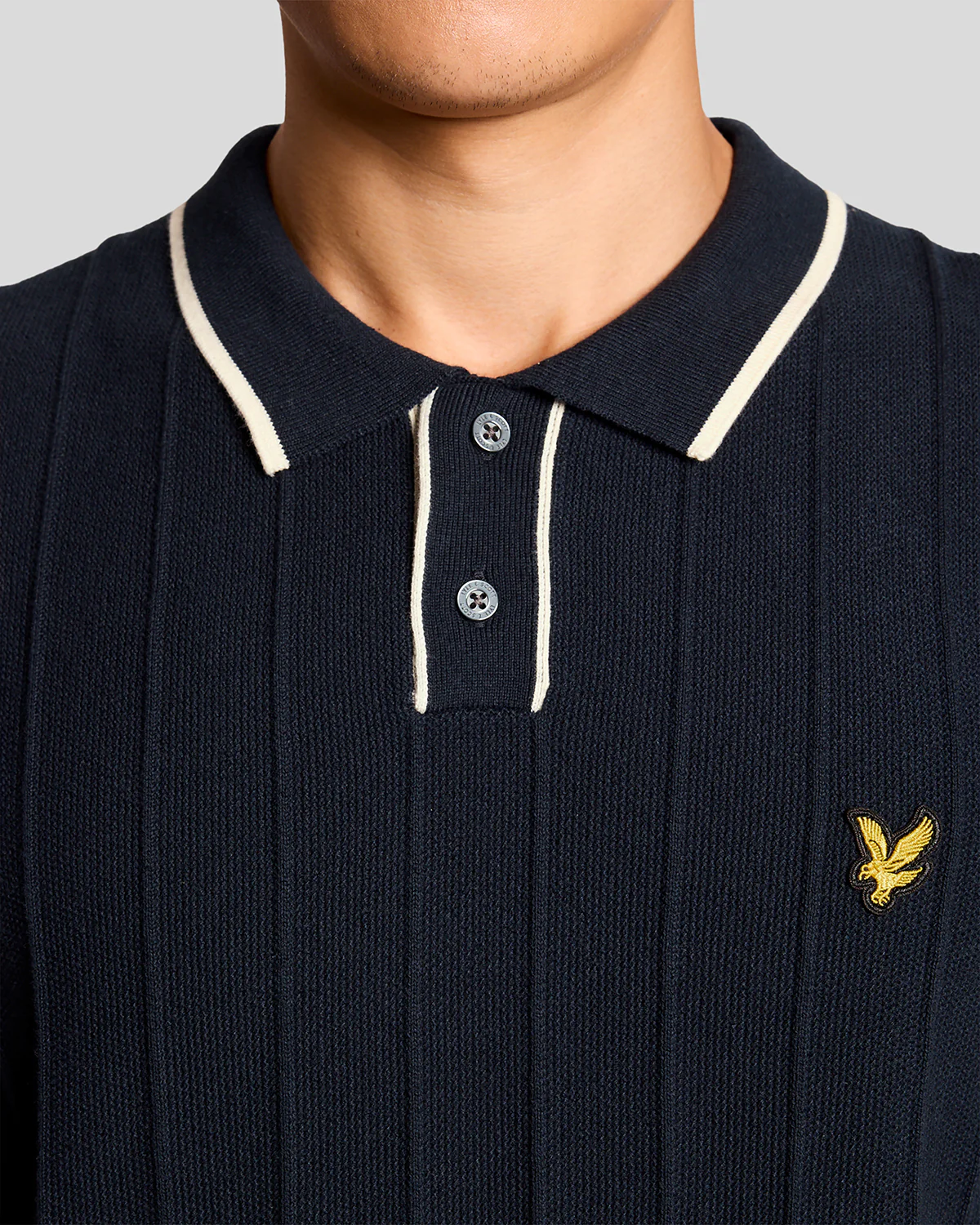 Lyle & Scott Tipped Pique Mens Knitted Polo - Z271 Dark Navy - Image 2