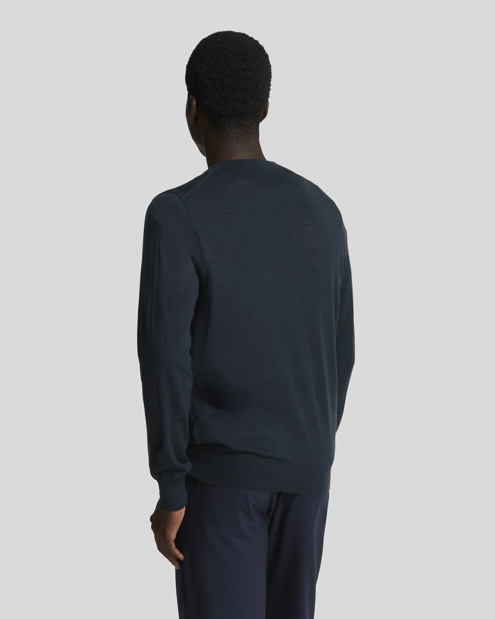 Lyle & Scott Tonal Eagle Merino Mens Crew Neck Jumper - Z271 Dark Navy - Image 4