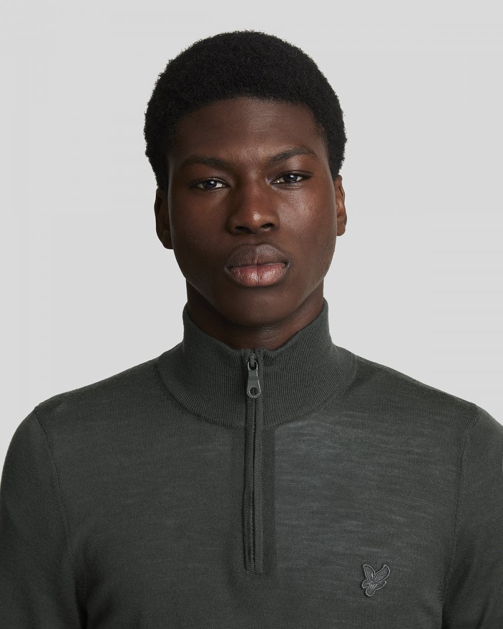 Lyle & Scott Tonal Eagle Merino Mens Quarter-Zip Jumper - W635 Gunmetal - Image 2