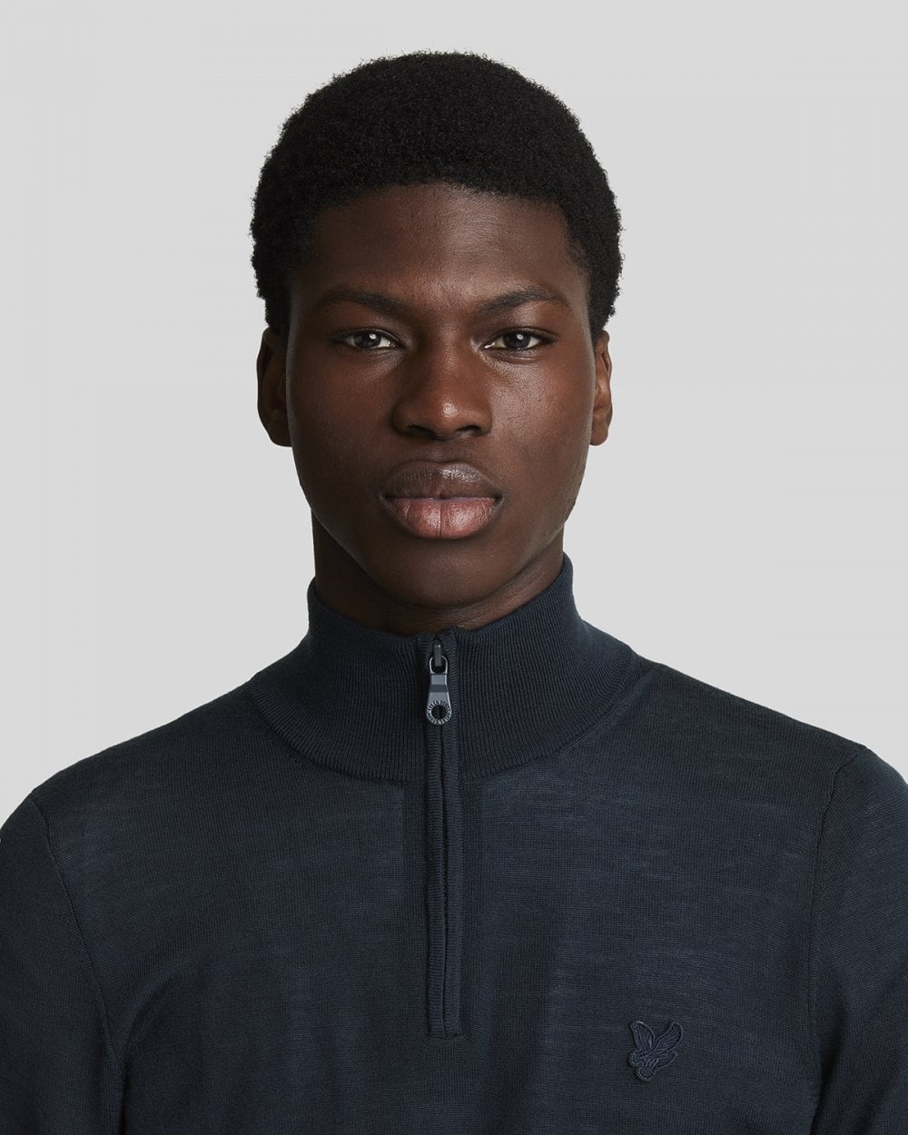 Lyle & Scott Tonal Eagle Merino Mens Quarter-Zip Jumper - Z271 Dark Navy - Image 2