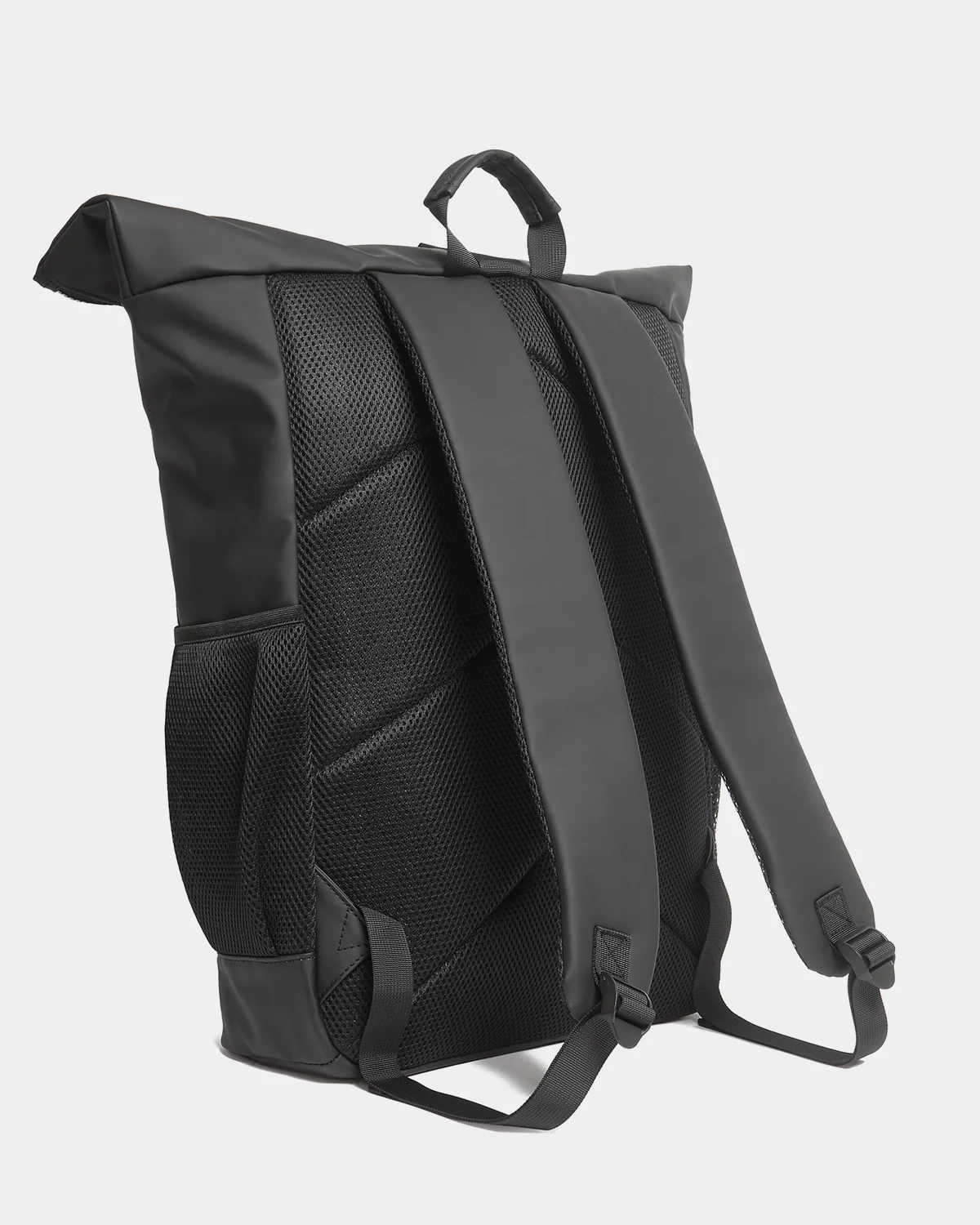 Lyle & Scott Weather Resistant Roll Top Bag - Z865 Jet Black - Image 3