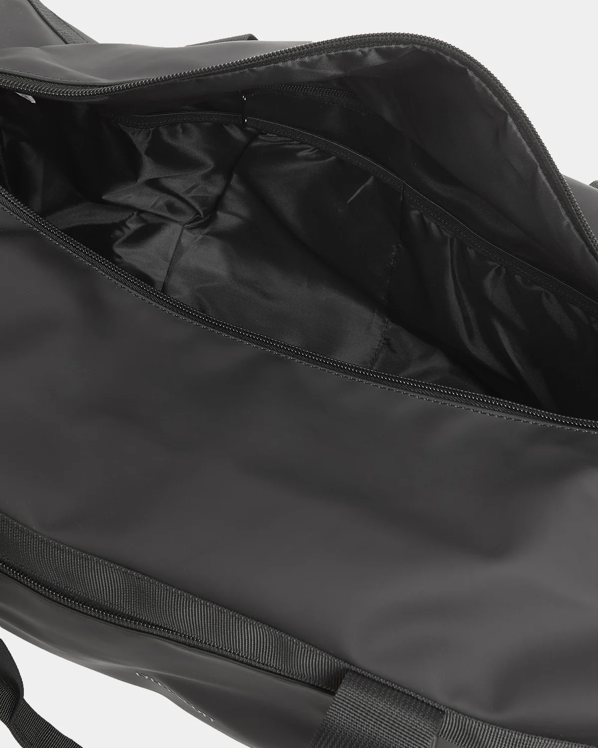 Lyle & Scott Weather Resistant Weekender - Z865 Jet Black - Image 2