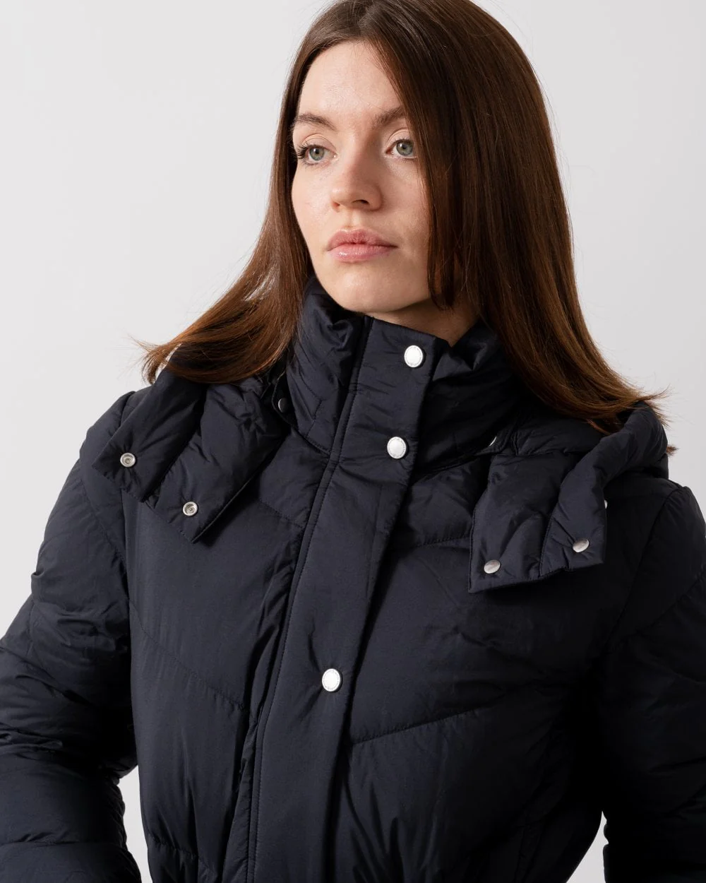 Moose Knuckles Belle Cote Womens Long Puffer Jacket - Image 2