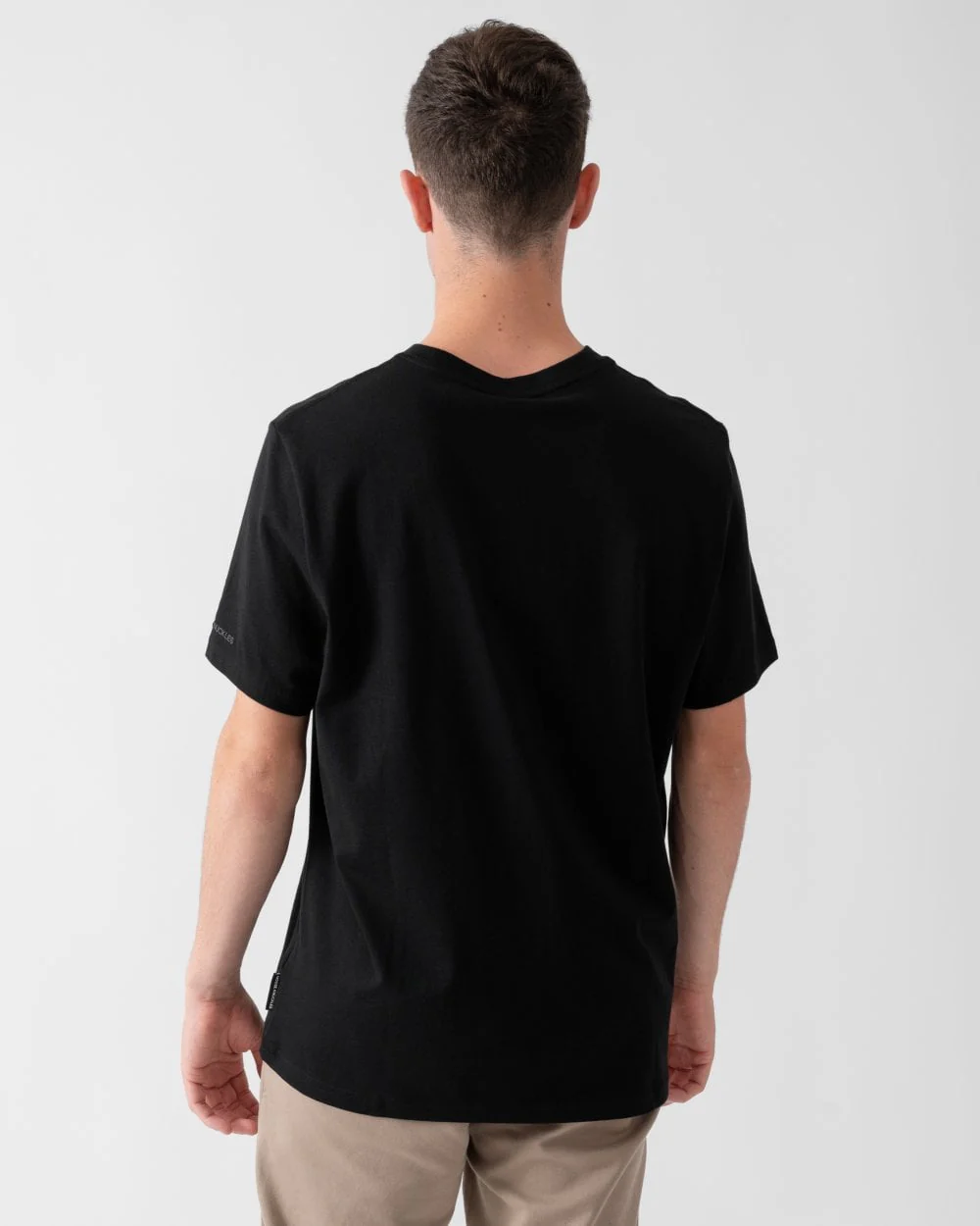 Moose Knuckles Chamblee Mens Graphic Print Logo T-Shirt - Image 5