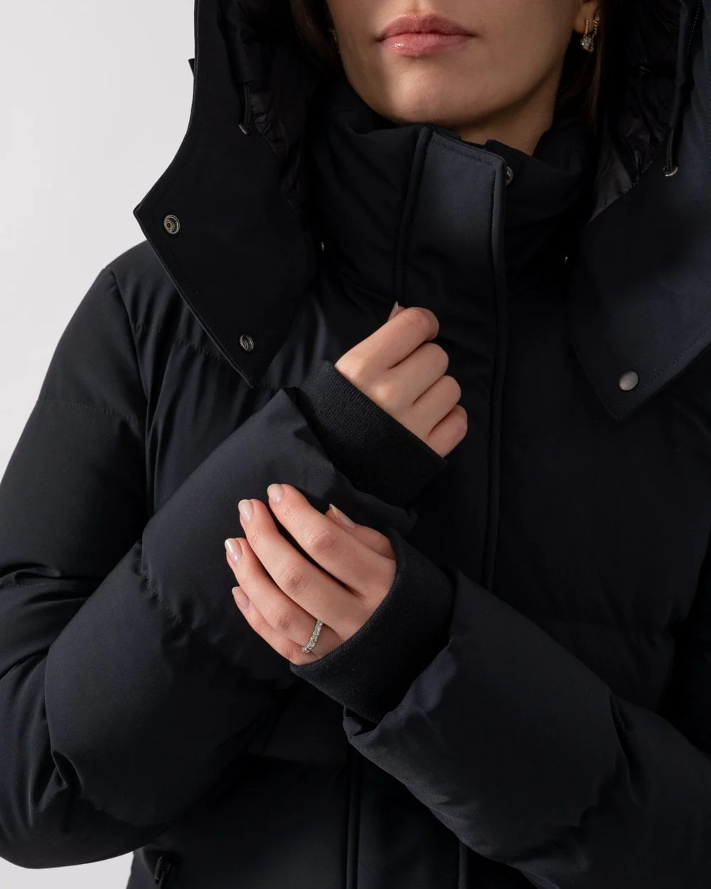 Moose Knuckles Jocada Womens Parka - Image 2