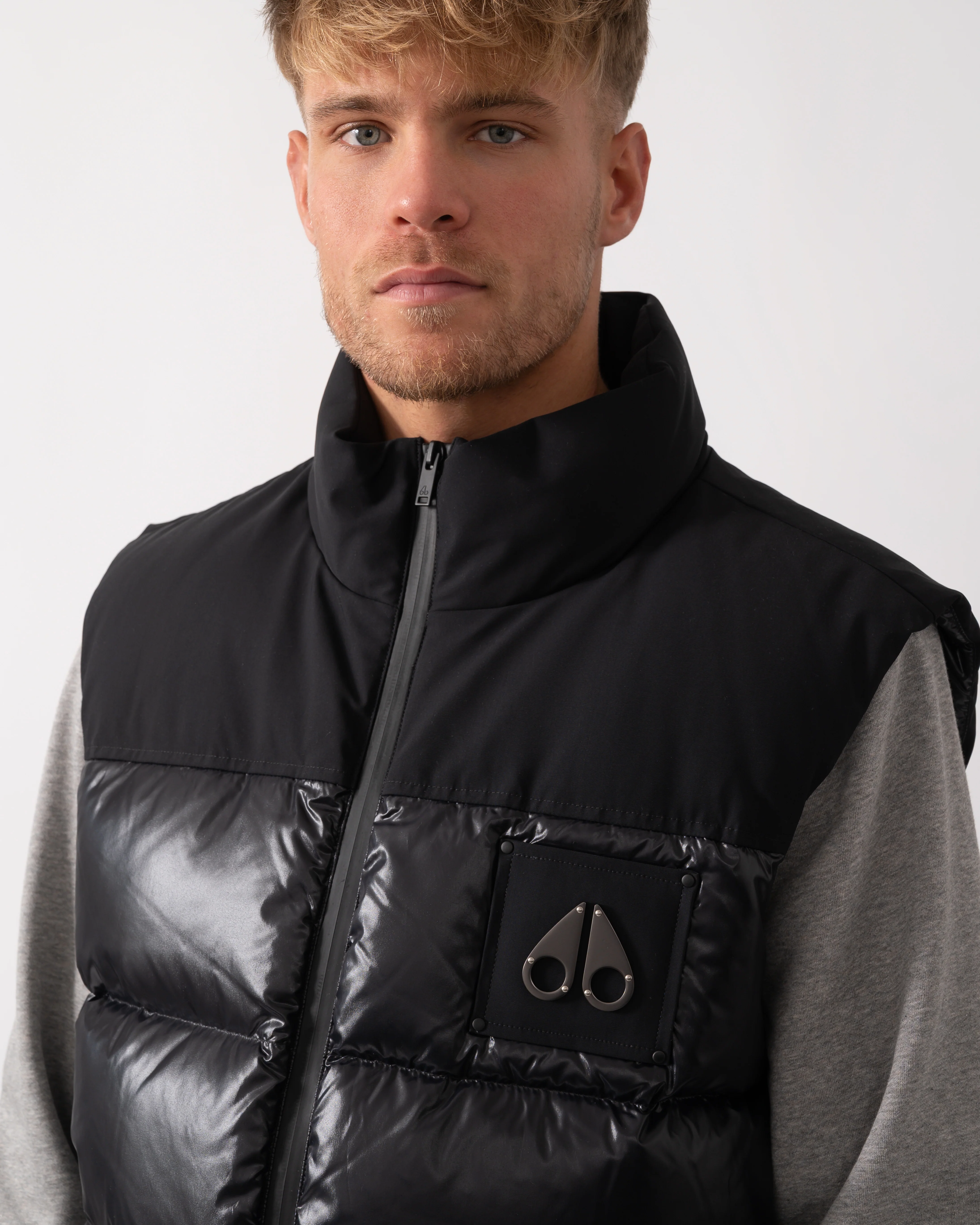 Moose Knuckles Victory Peak Mens Padded Vest - Black 292 - Image 3
