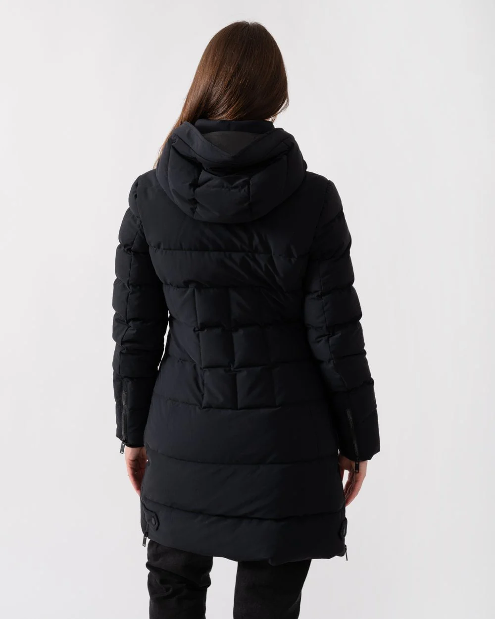 Moose Knuckles Watershed 3 Womens Parka - Image 5