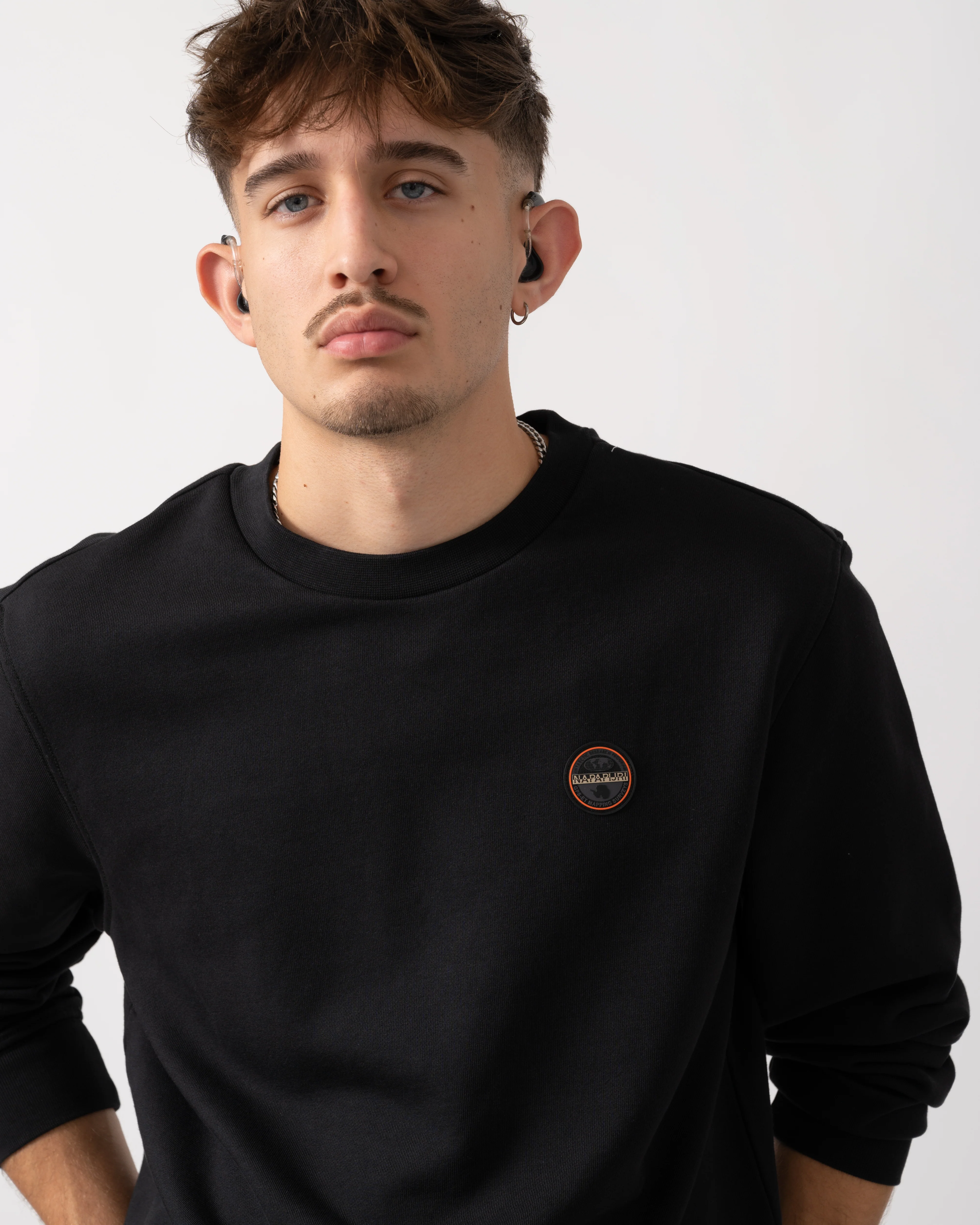 Napapijri Badge Mens Crew Neck Sweatshirt - Black Beauty 941 - Image 3