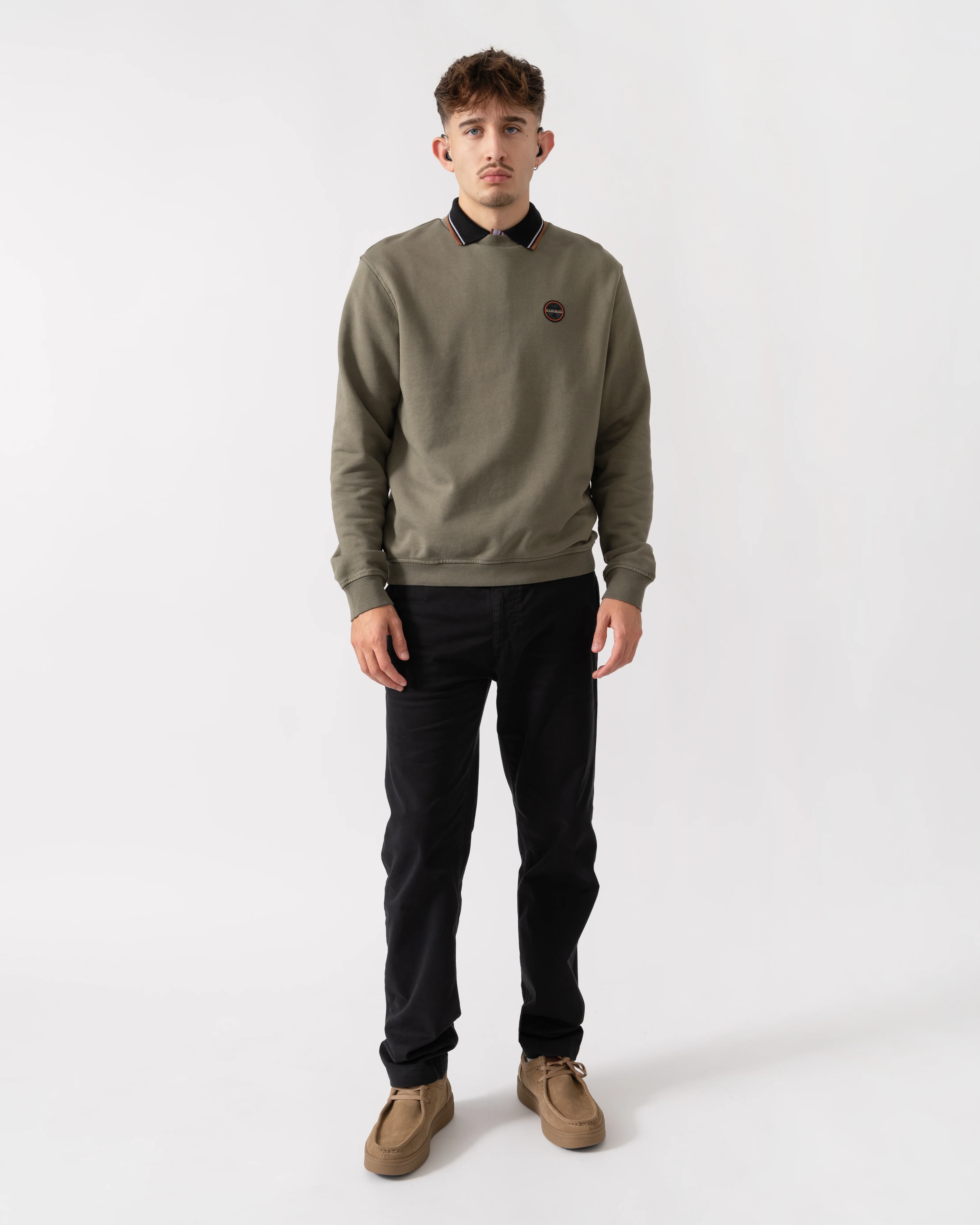 Napapijri Badge Mens Crew Neck Sweatshirt - Tea Leaf G0A - Image 3