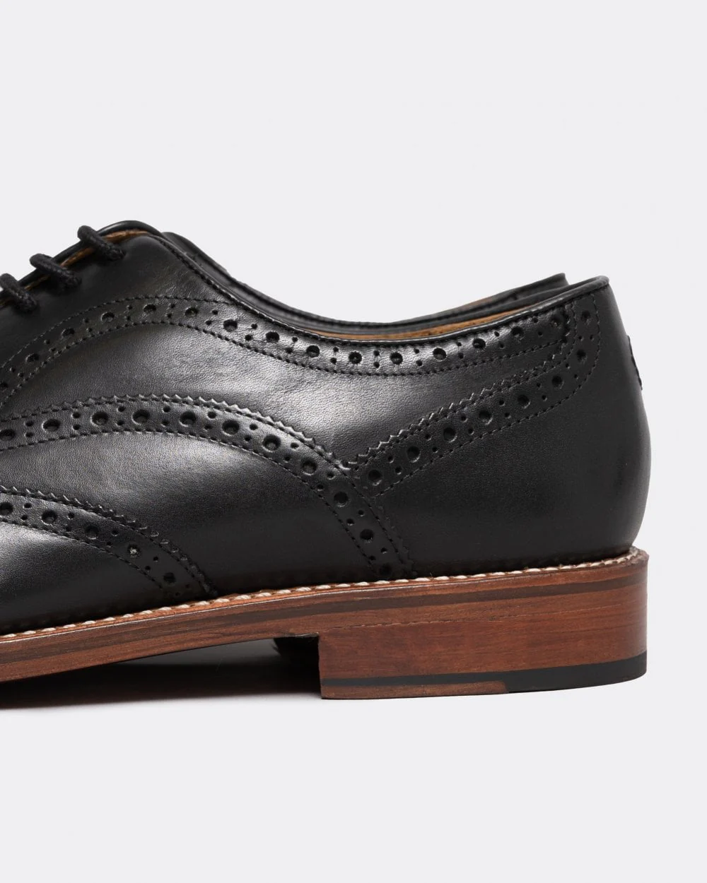 Oliver Sweeney Aldeburgh Mens Leather Brogue - Black - Image 3