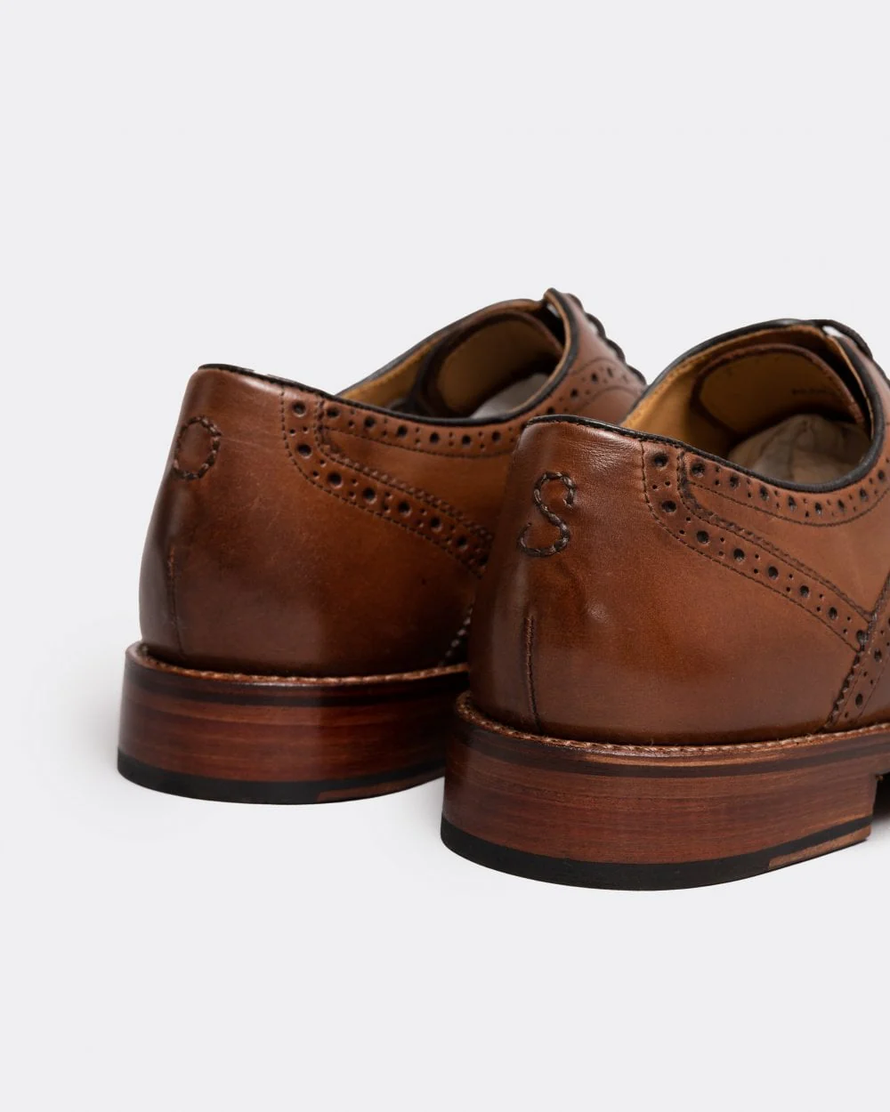 Oliver Sweeney Aldeburgh Mens Leather Brogue - Dark Tan - Image 4