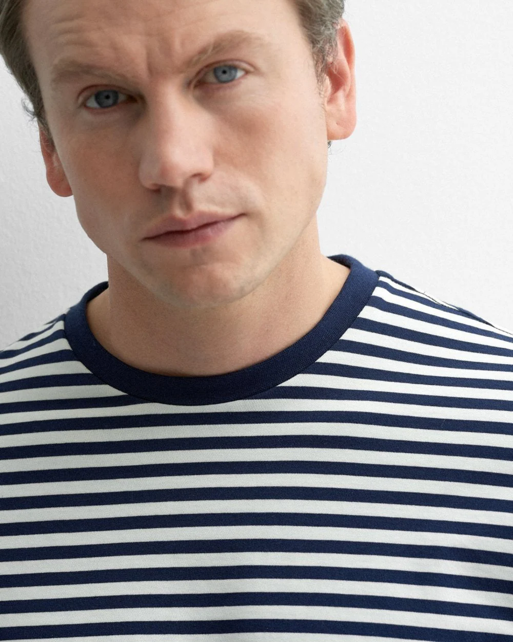 Oliver Sweeney Markham Mens Crew Neck T-Shirt - Image 4