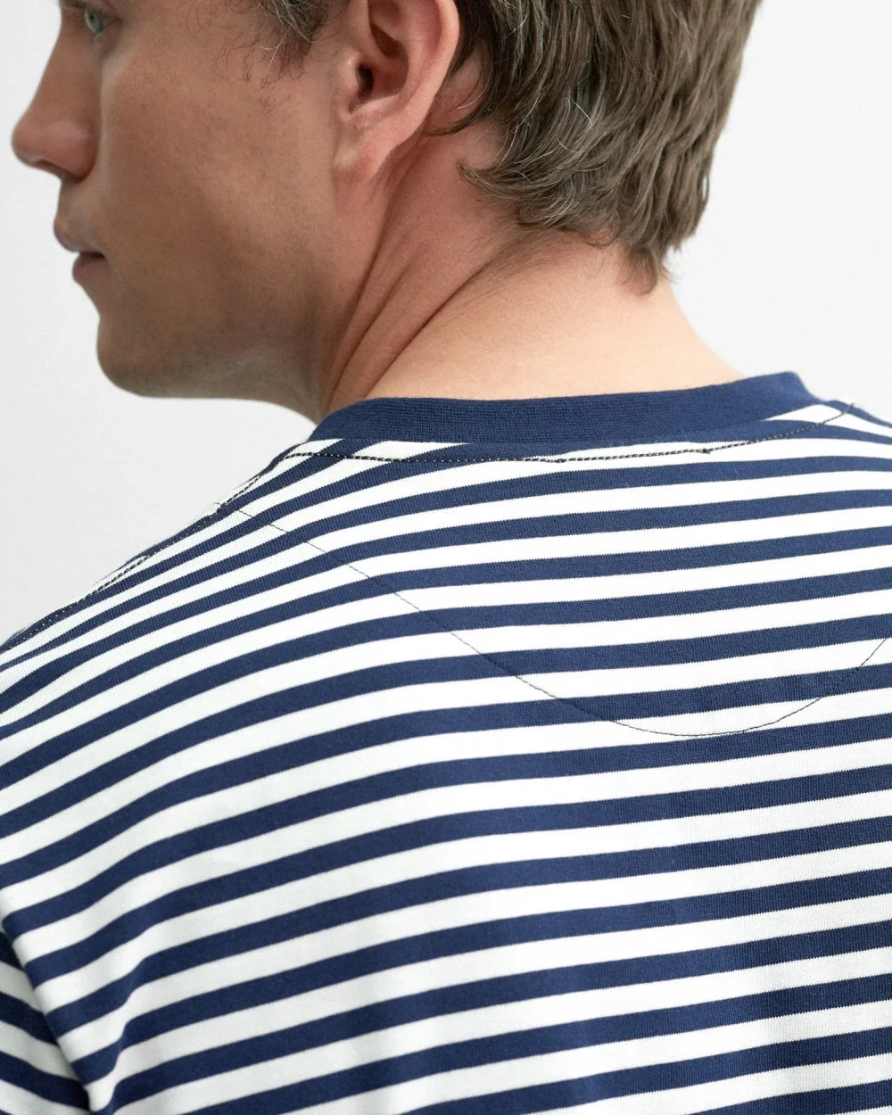 Oliver Sweeney Markham Mens Crew Neck T-Shirt - Image 6