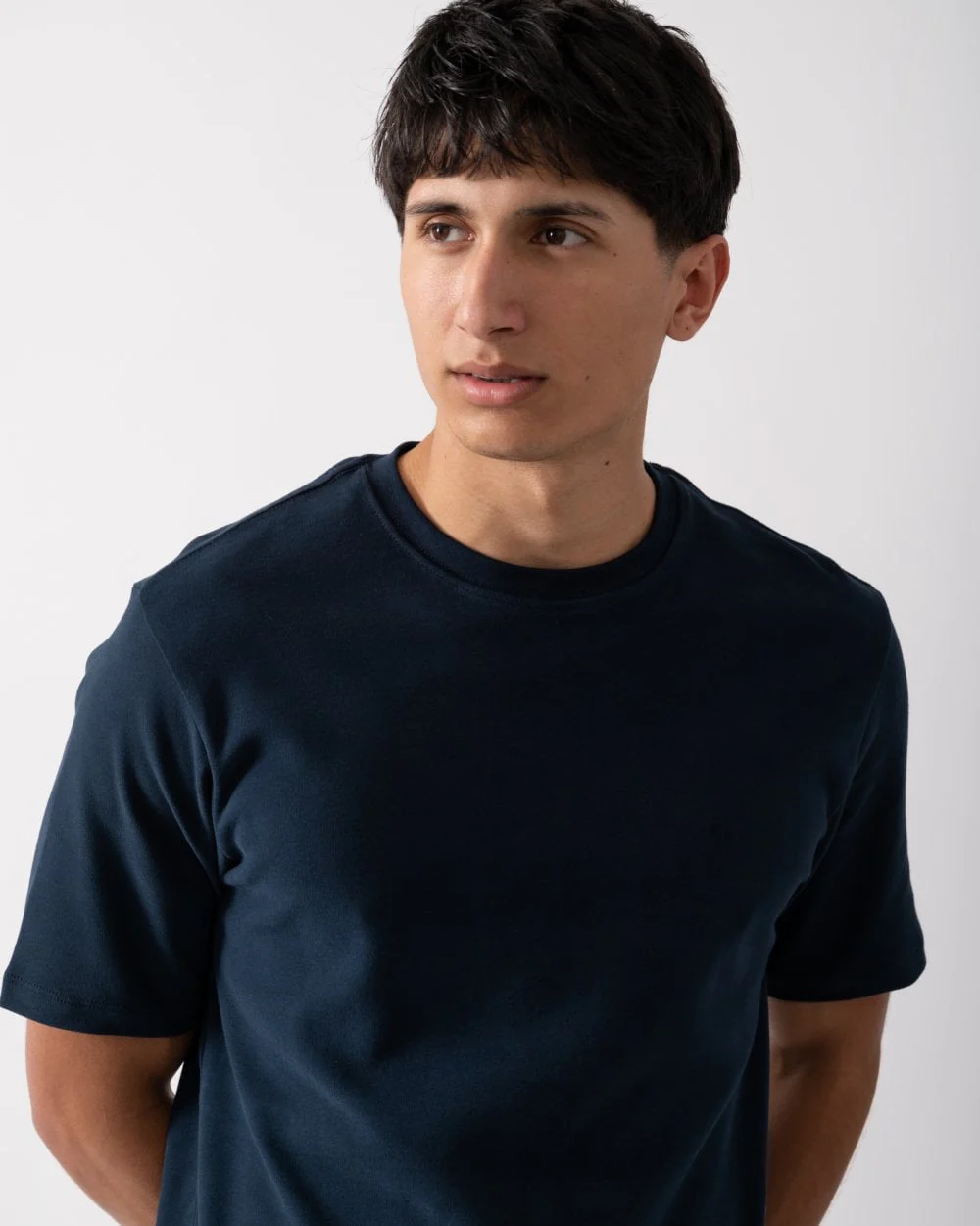 Oliver Sweeney Palmela Mens Crew Neck T-Shirt - Midnight - Image 2