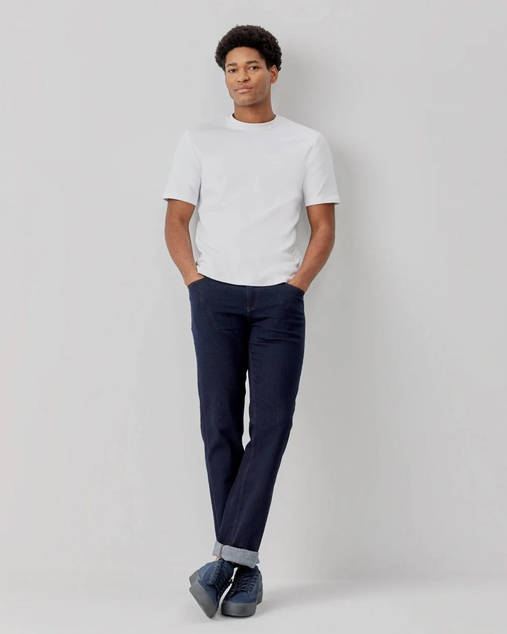 Oliver Sweeney Palmela Mens Crew Neck T-Shirt - White - Image 3
