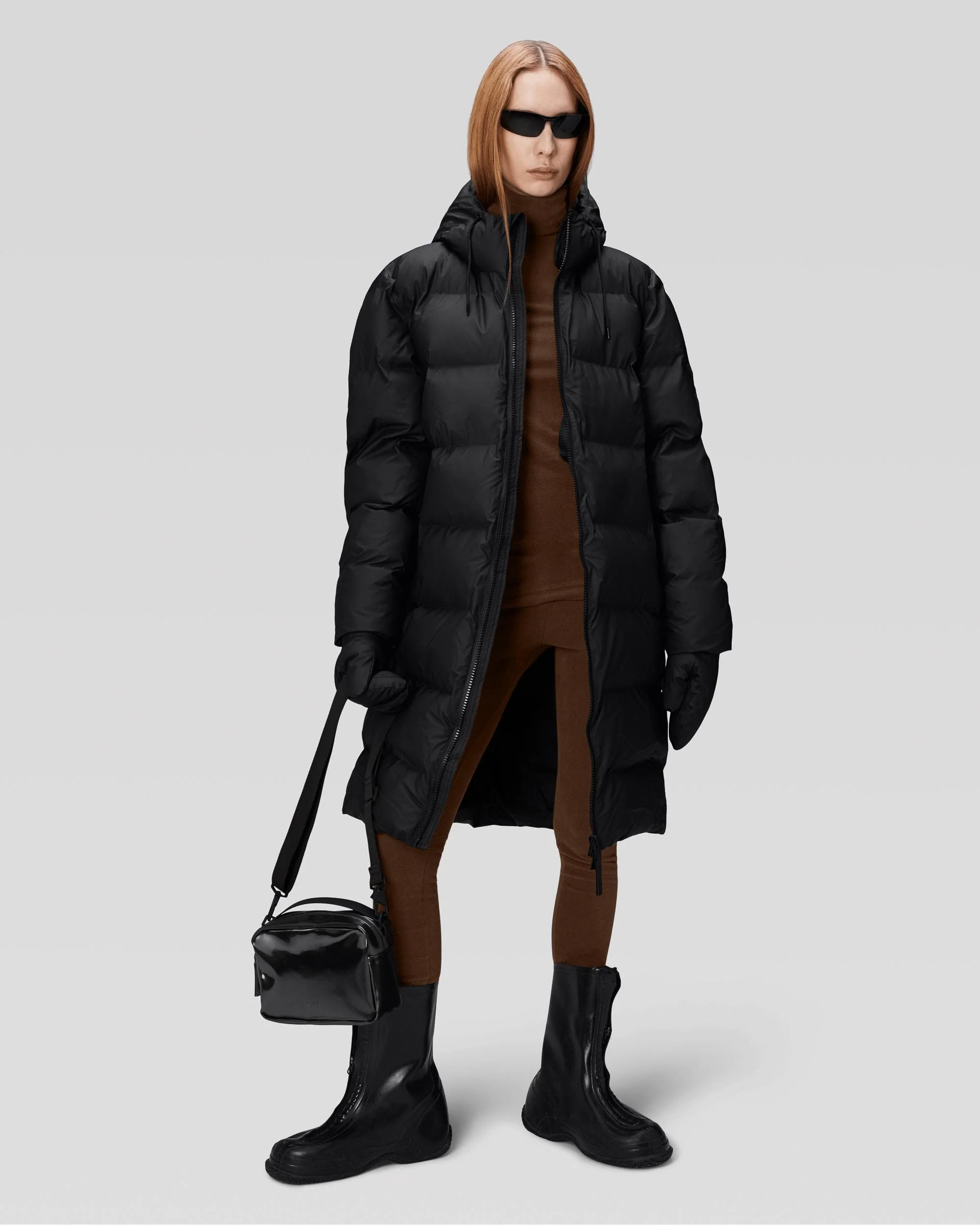 Rains Alta Long Unisex Puffer Jacket - 01 Black - Image 2