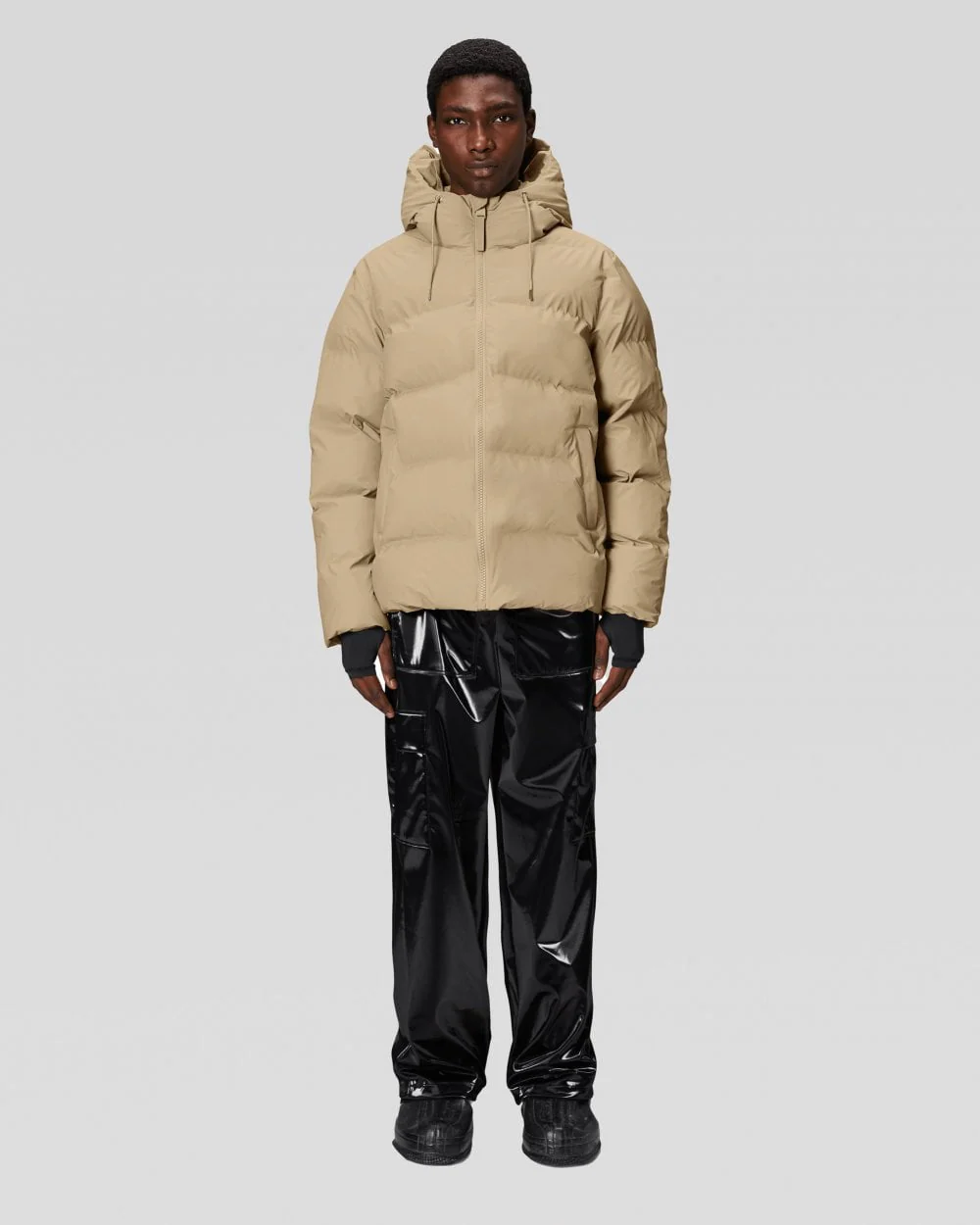 Rains Alta Unisex Puffer Jacket - 24 Sand - Image 2