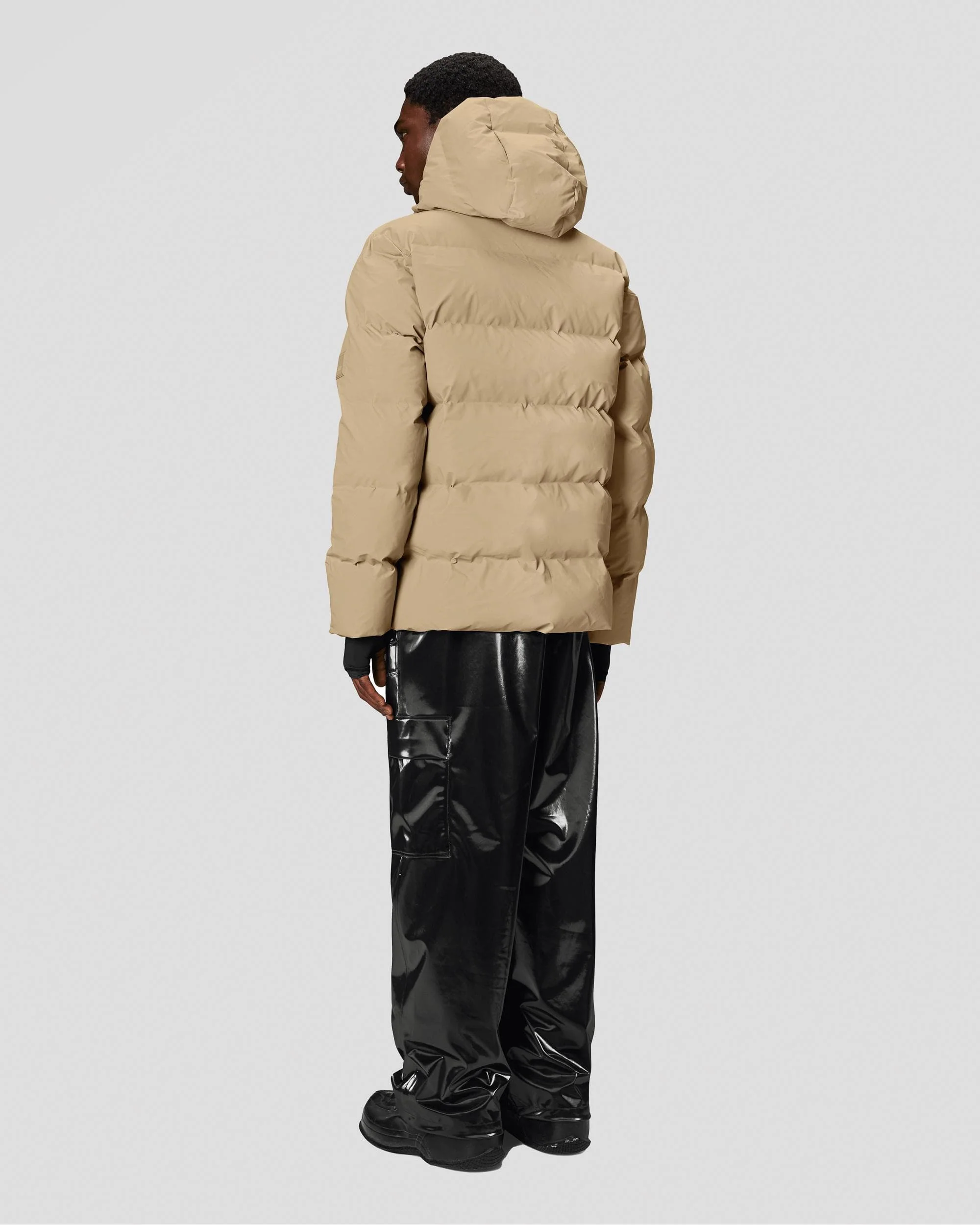 Rains Alta Unisex Puffer Jacket - 24 Sand - Image 6