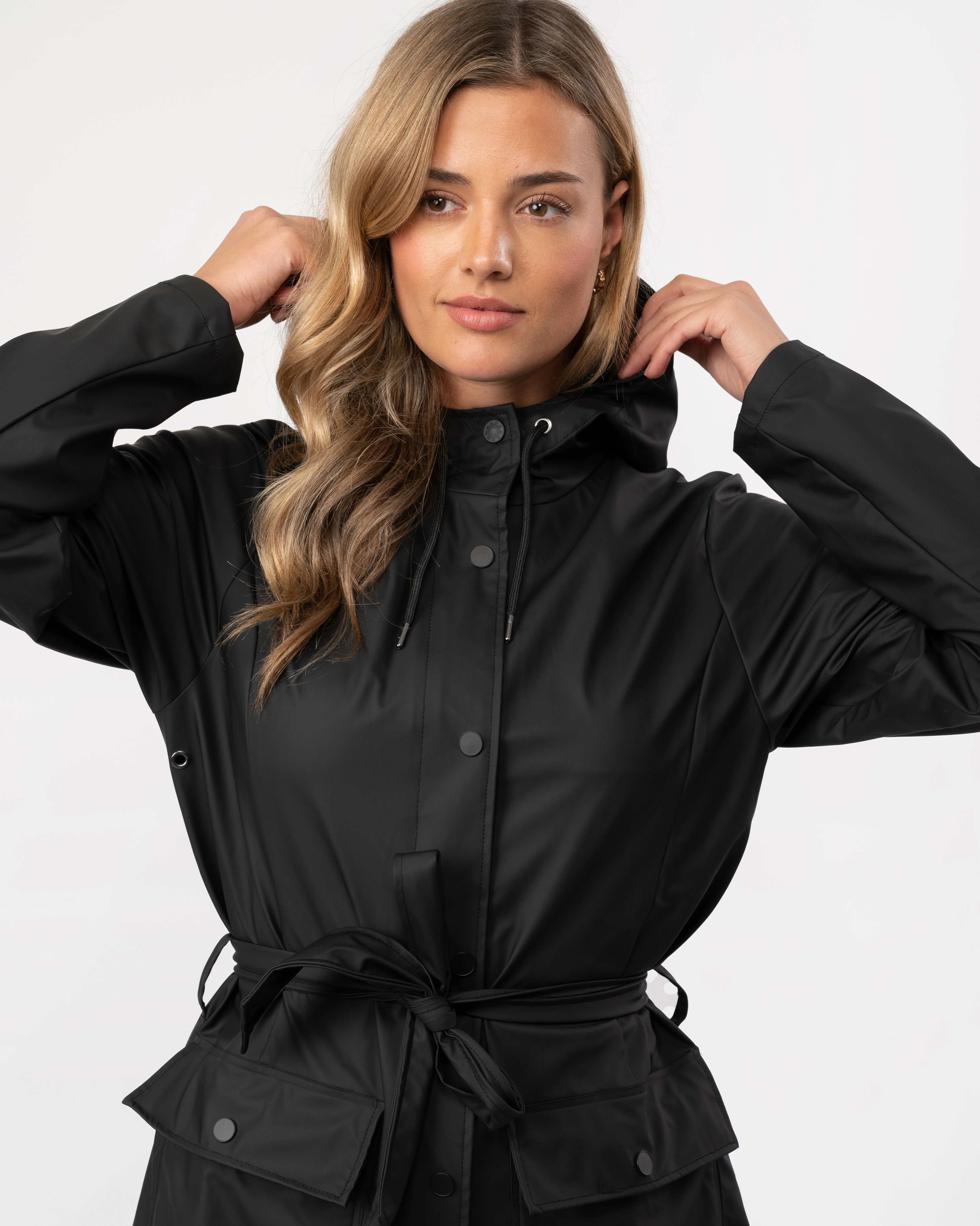 Rains Curve Long Womens Jacket - 01 Black - Image 2