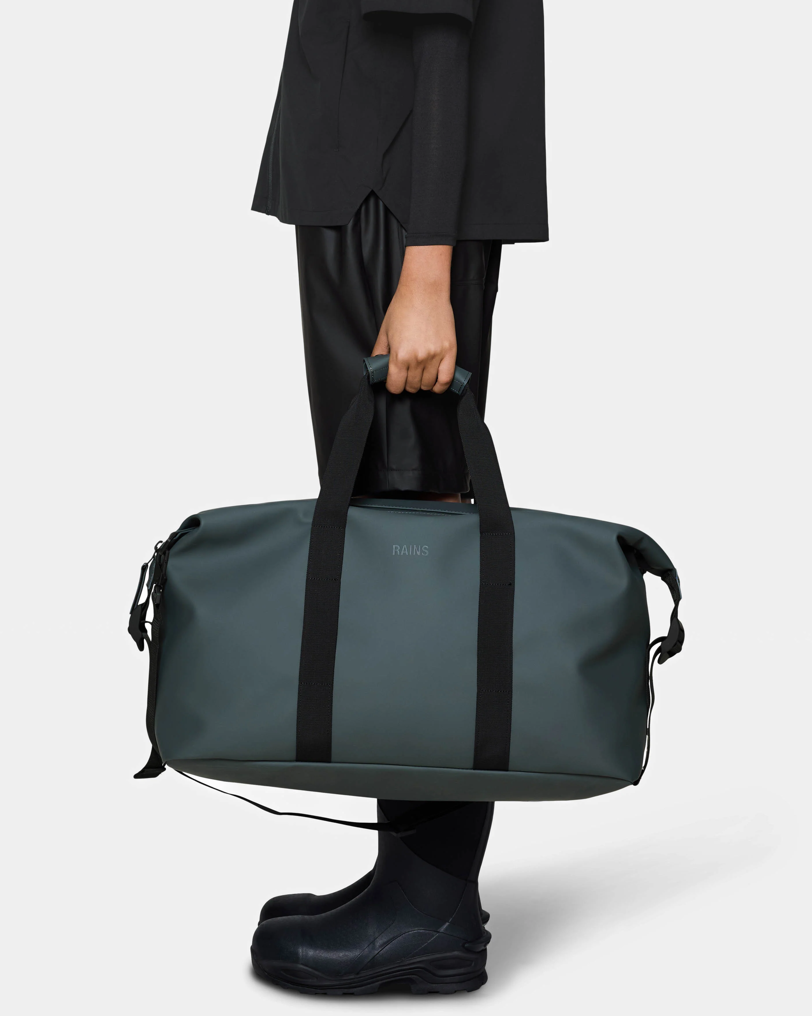 Rains Hilo Weekend Bag - 153 Dark Grey - Image 3