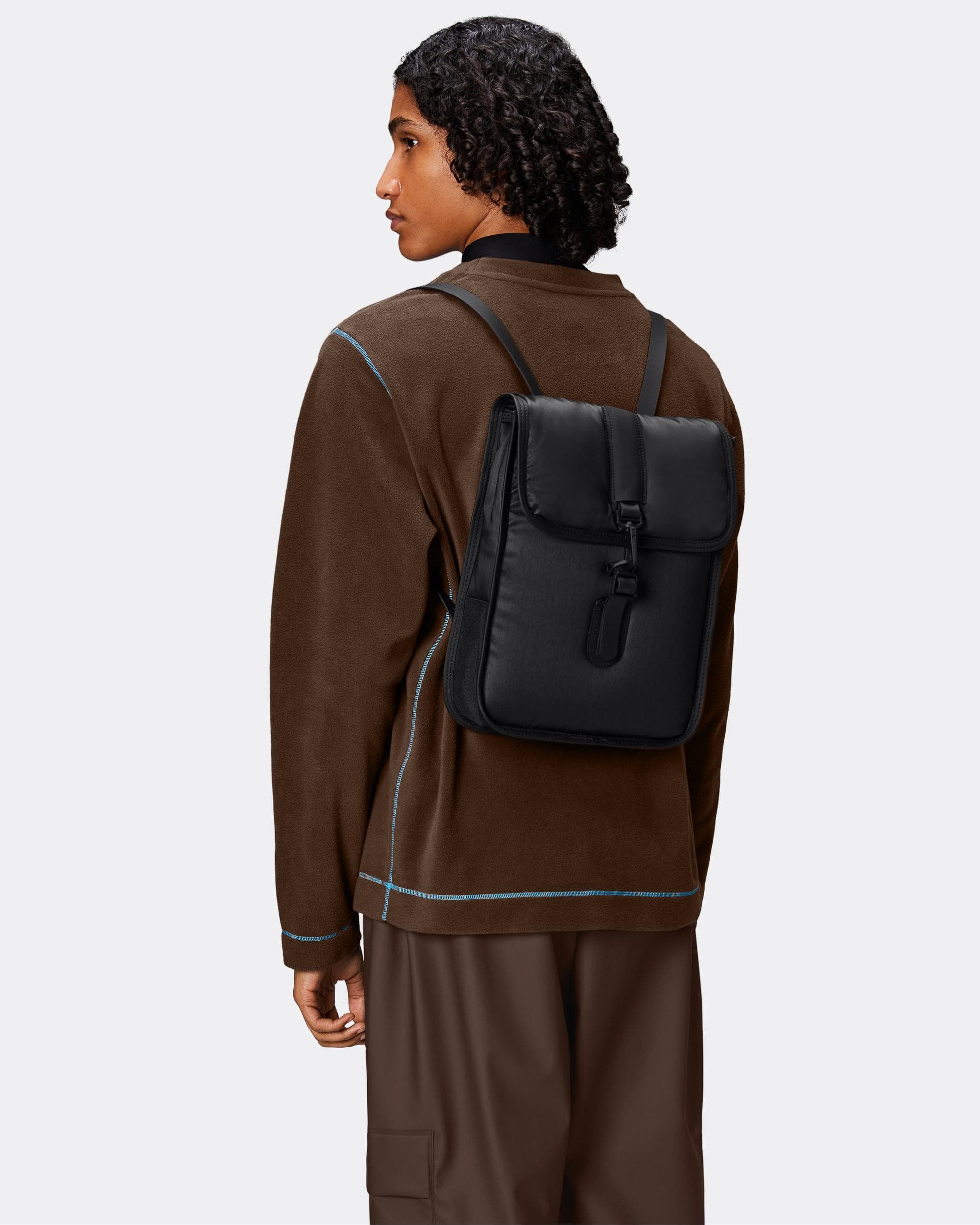 Rains Puffed Backpack Micro - 01 Black - Image 4