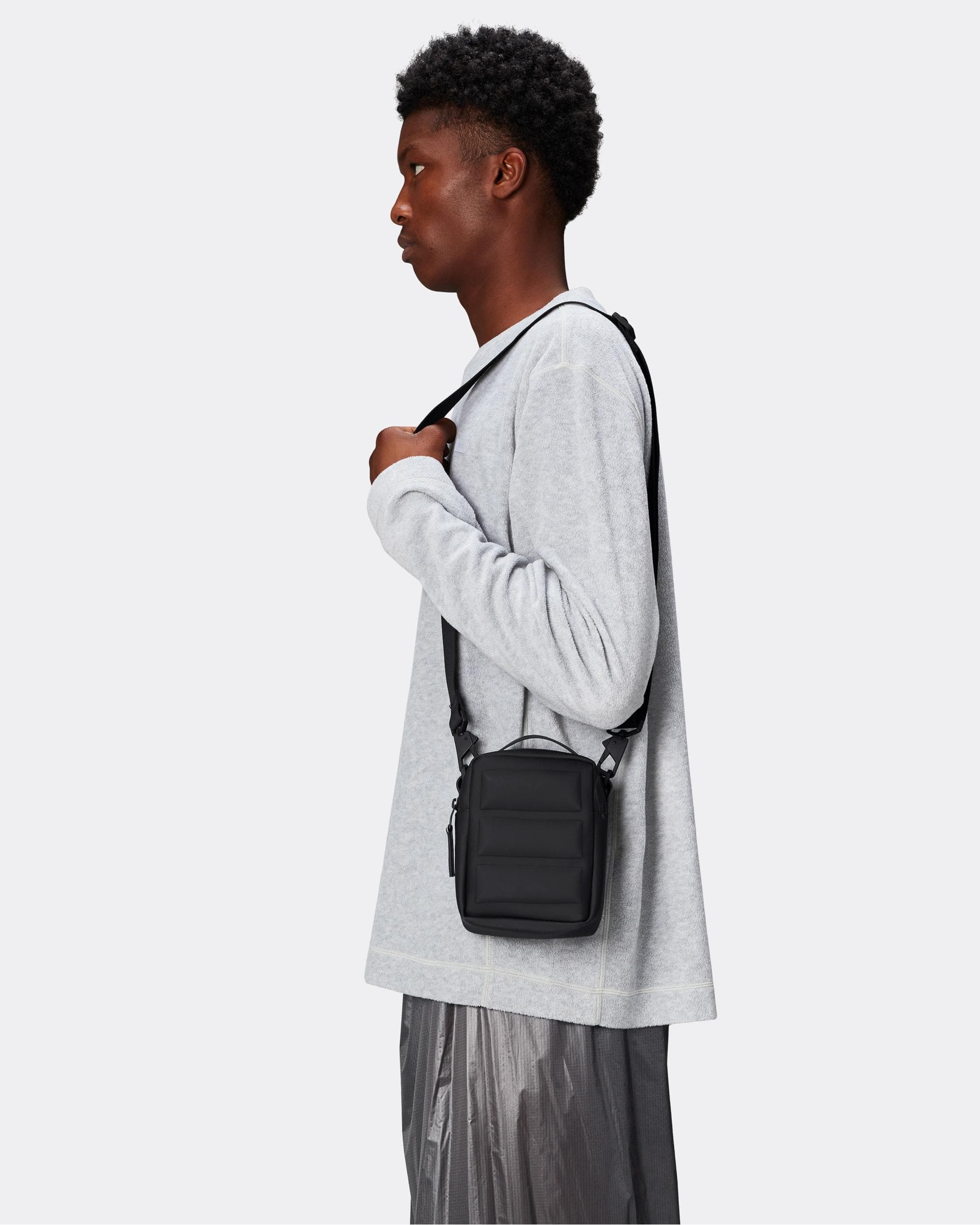 Rains Shield Reporter Box Bag - Image 4