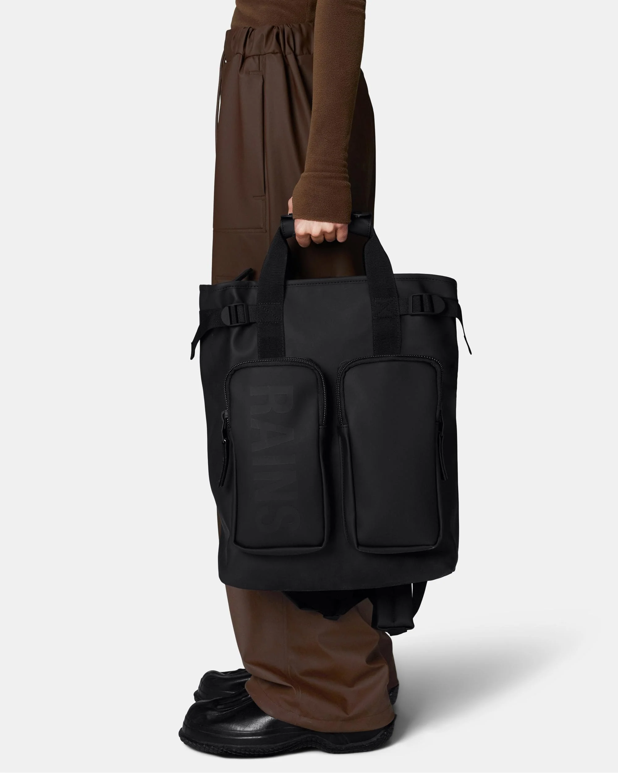 Rains Texel Tote Backpack - 01 Black - Image 6