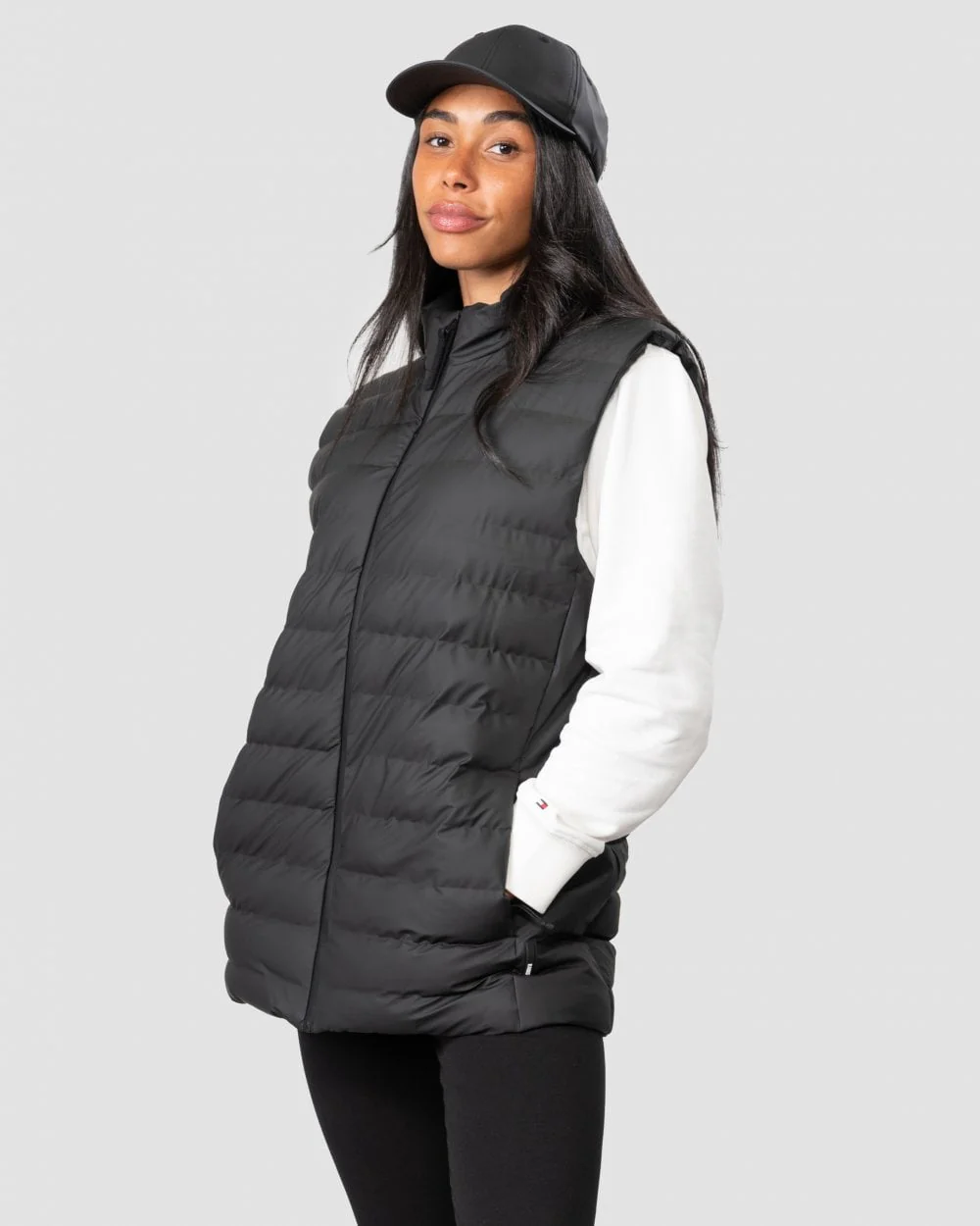 Rains Trekker Unisex Vest - Image 2