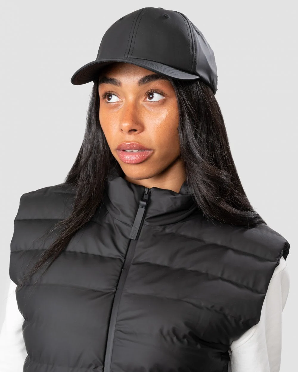 Rains Trekker Unisex Vest - Image 3