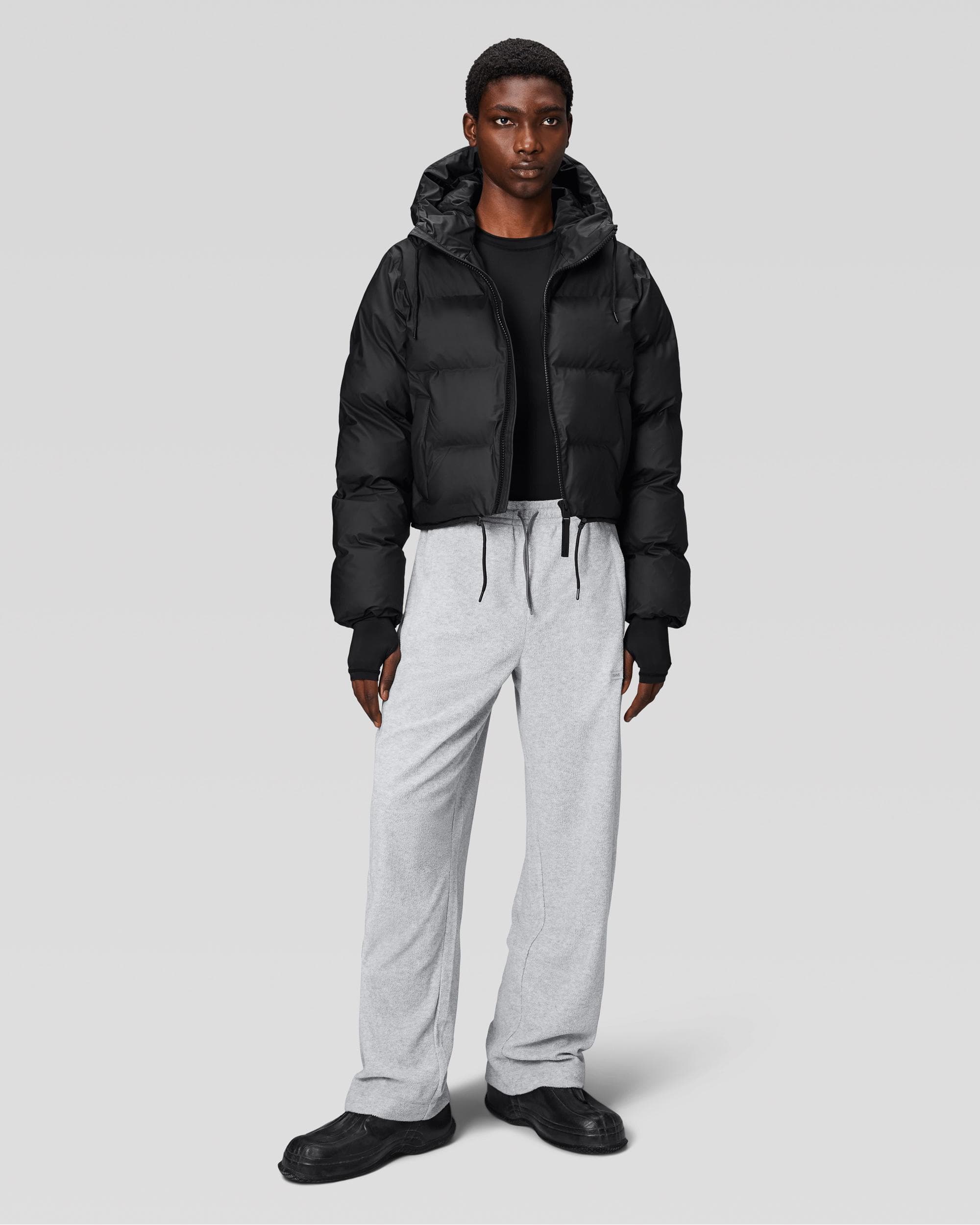 Rains W Alta Unisex Puffer Jacket - 01 Black - Image 3