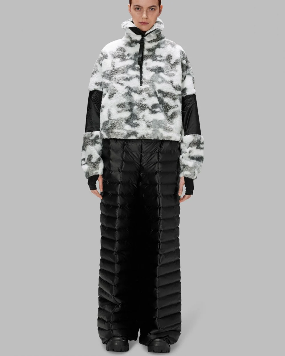 Rains W Kofu Unisex Fleece Pullover - 62 Camo - Image 3