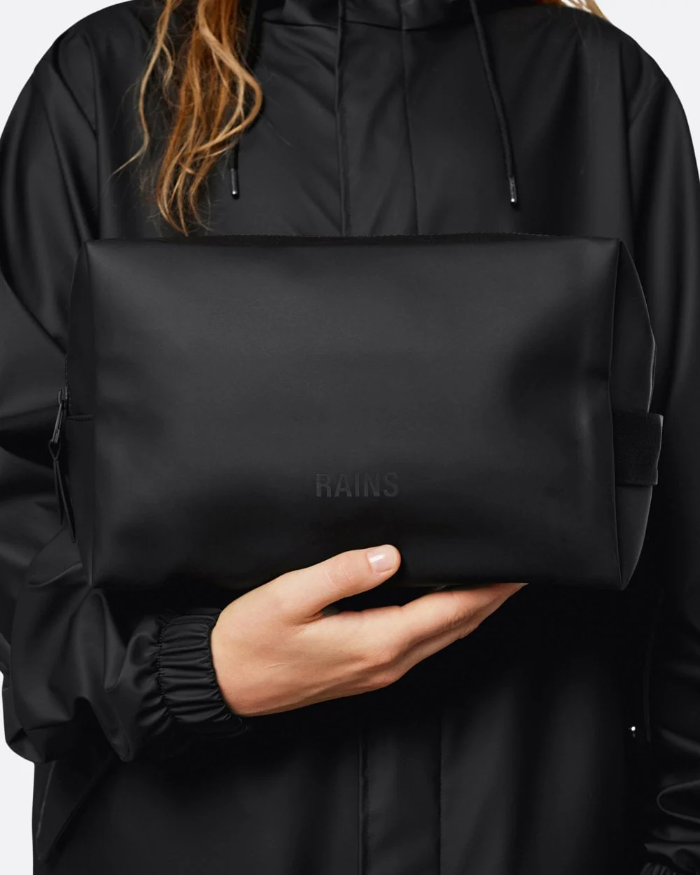 Rains Wash Bag Large - Image 2