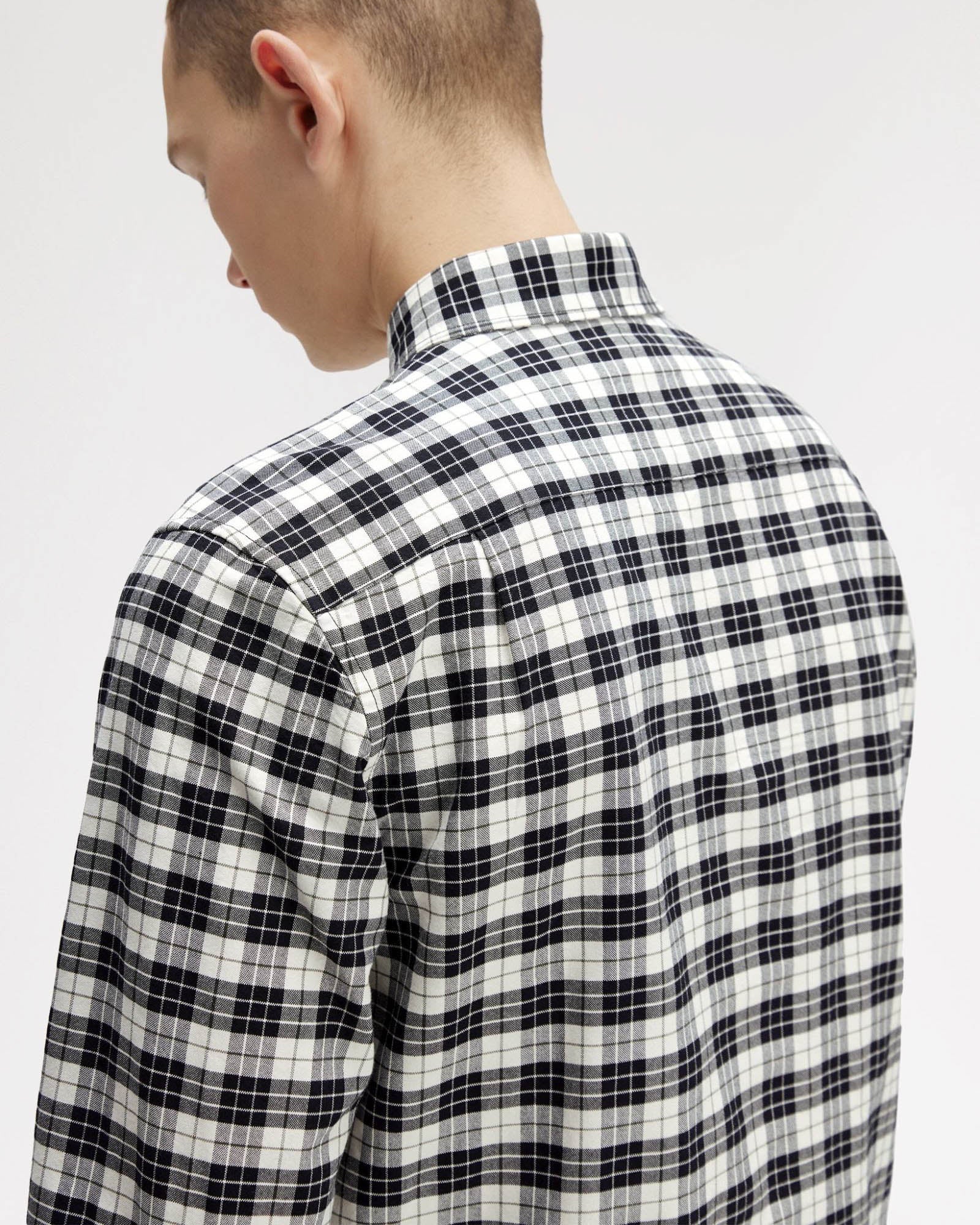 Fred Perry Tartan Oxford Shirt - Ecru 560 - Image 4
