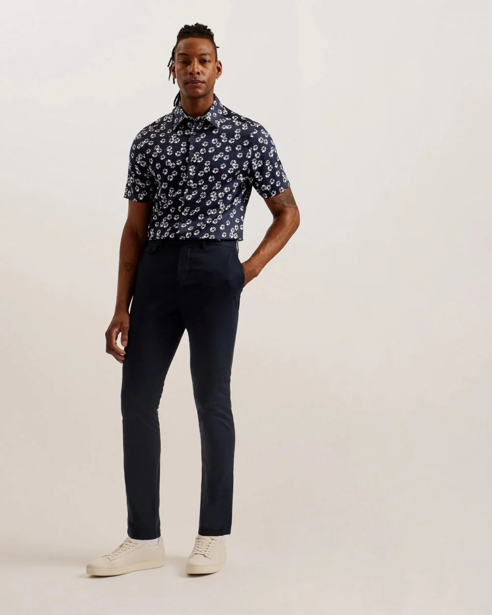 Ted Baker Alfanso Mens Floral Print Short Sleeve Shirt - Image 2