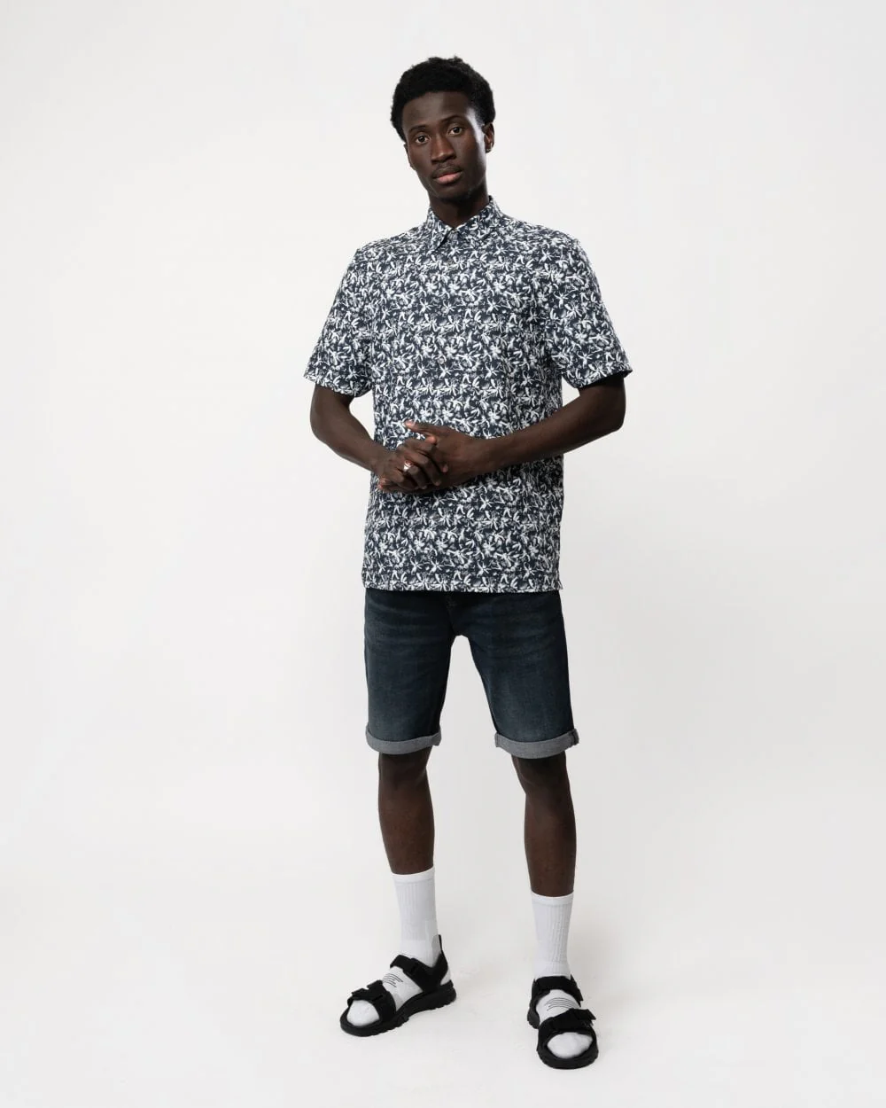 Ted Baker Tavaro Mens Short Sleeve Abstract Floral Print Shirt - Image 3