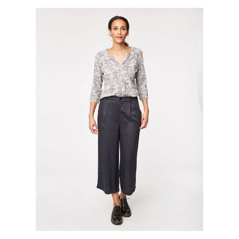 Thought Clothing Pablo Organic Cotton Womens Blouse - Image 4