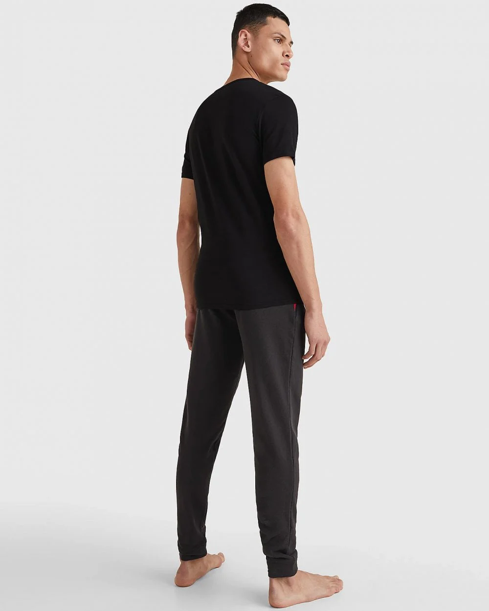Tommy Hilfiger 3 Pack Essential Mens Stretch T-Shirts - Black/Black/Black - Image 5