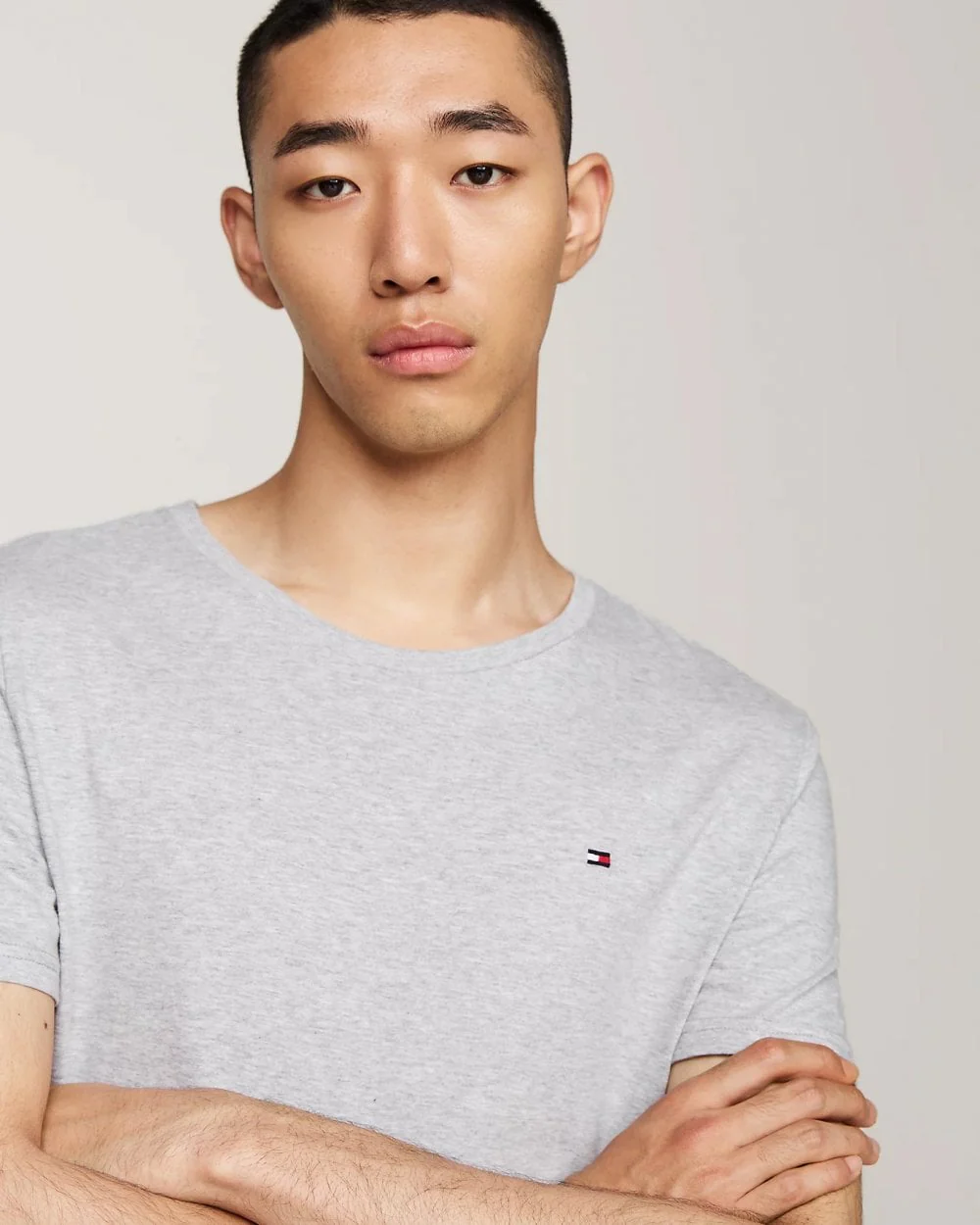 Tommy Hilfiger 3 Pack Mens T-Shirts - White/Black/Grey Heather - Image 5