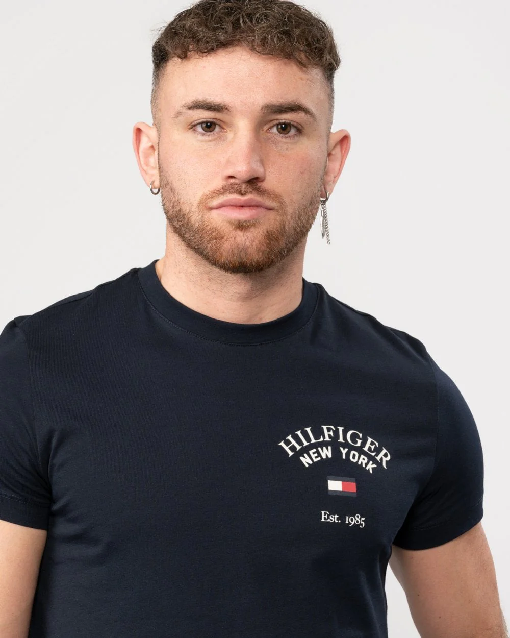 Tommy Hilfiger Arch Varsity Mens T-Shirt - Image 2