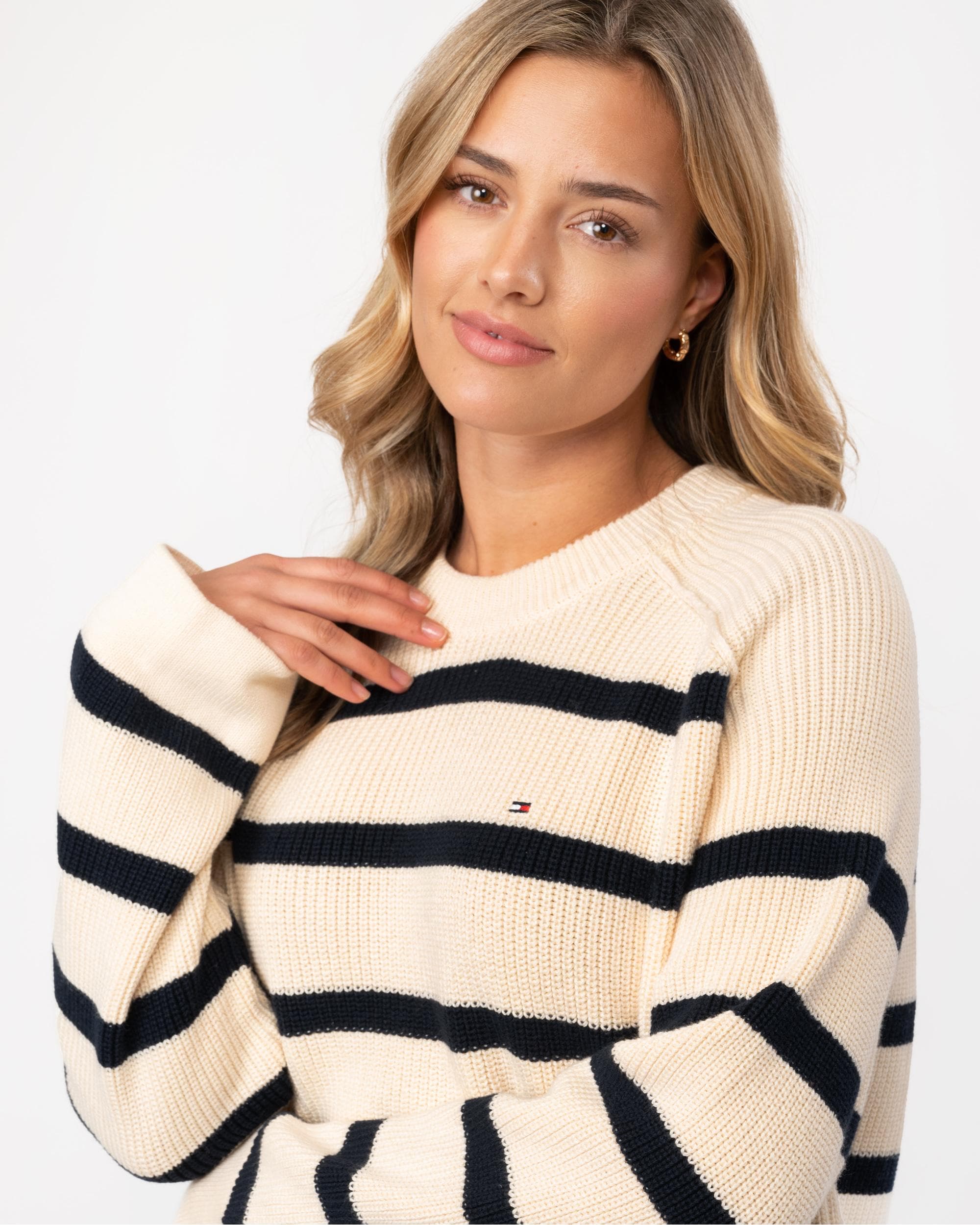Tommy Hilfiger Cardi Stitch Womens Crew Jumper - Image 2
