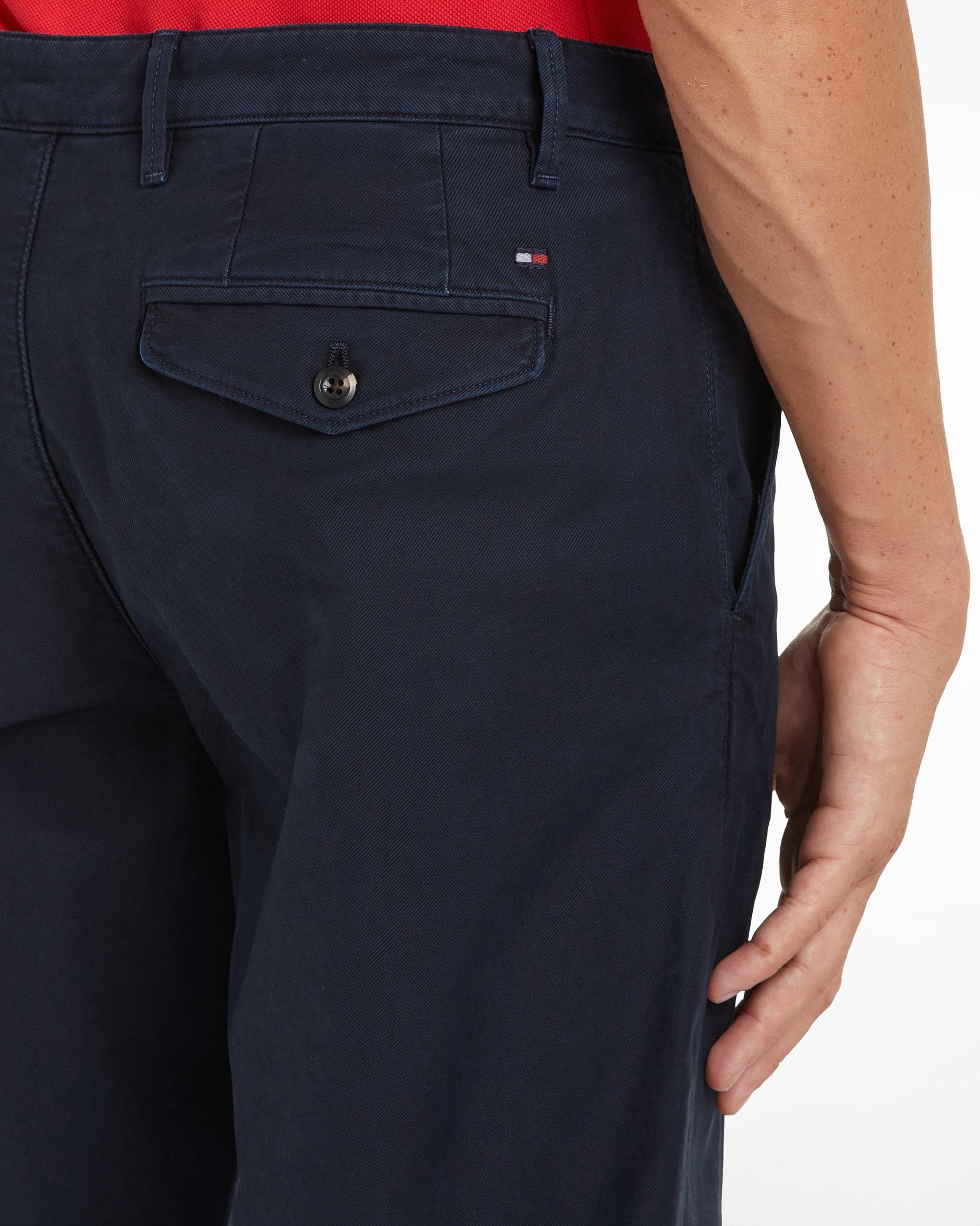 Tommy Hilfiger Chelsea Harlem Gabardine Mens Chinos - Image 2