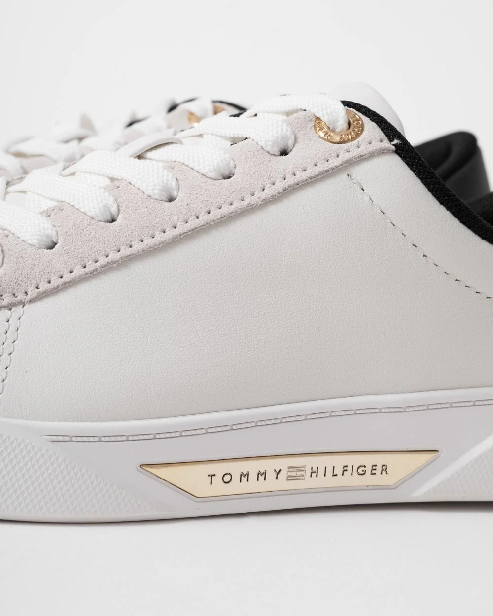 Tommy Hilfiger Chic Court Womens Trainers - Image 2