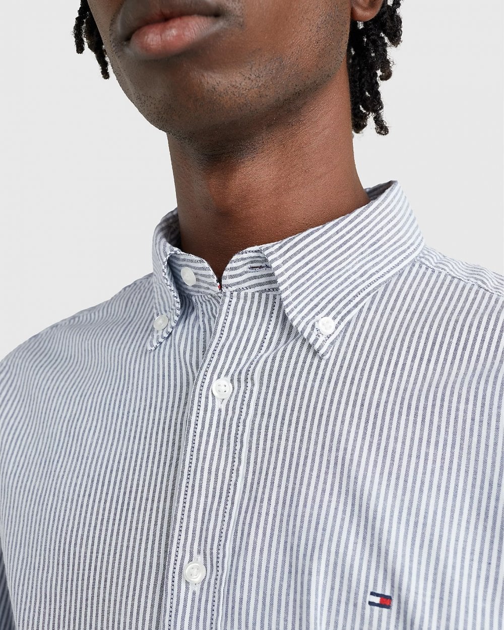 Tommy Hilfiger Core 1985 Flex Stripe Mens Long Sleeve Oxford Shirt - Carbon Navy / White - Image 2