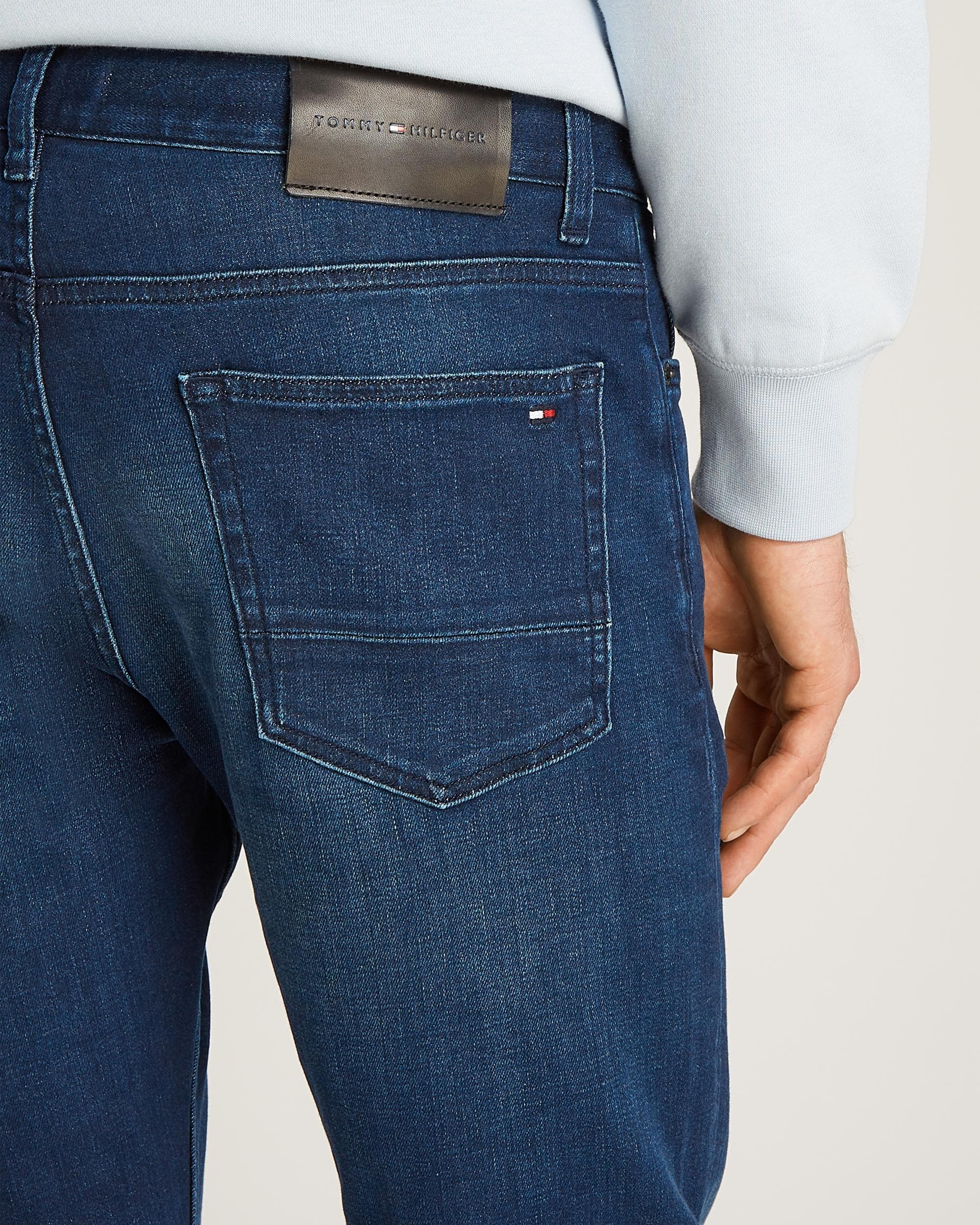 Tommy Hilfiger Core Bleecker Mens Jeans - Image 2