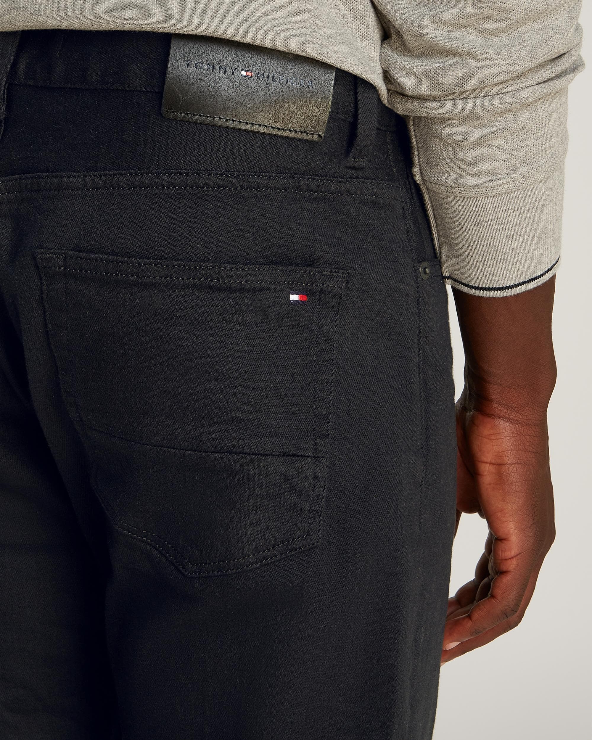 Tommy Hilfiger Core Harlem Mens Jeans - Image 2