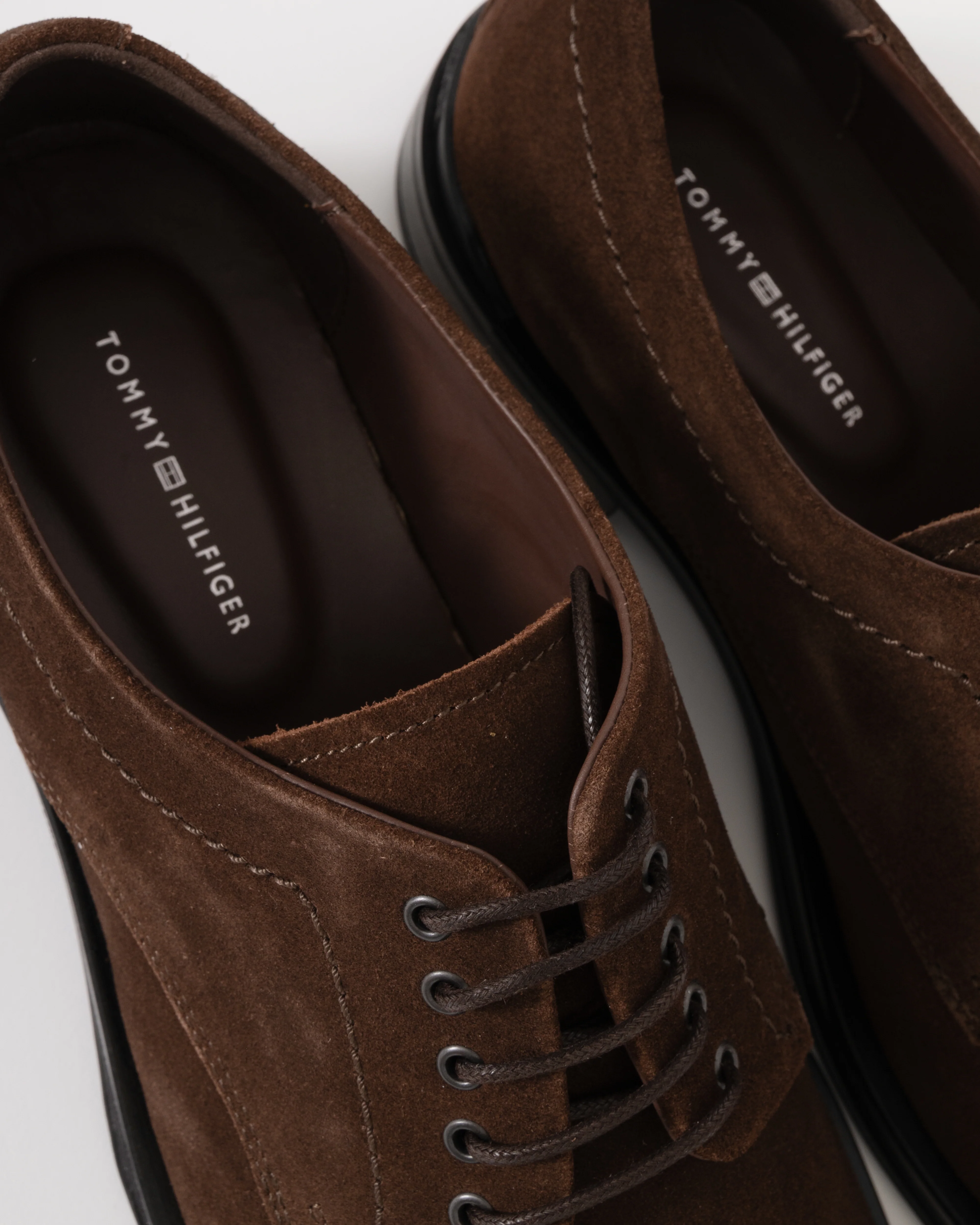 Tommy Hilfiger Corporate Hilfiger Mens Suede Derby Shoes - Cocoa - Image 6
