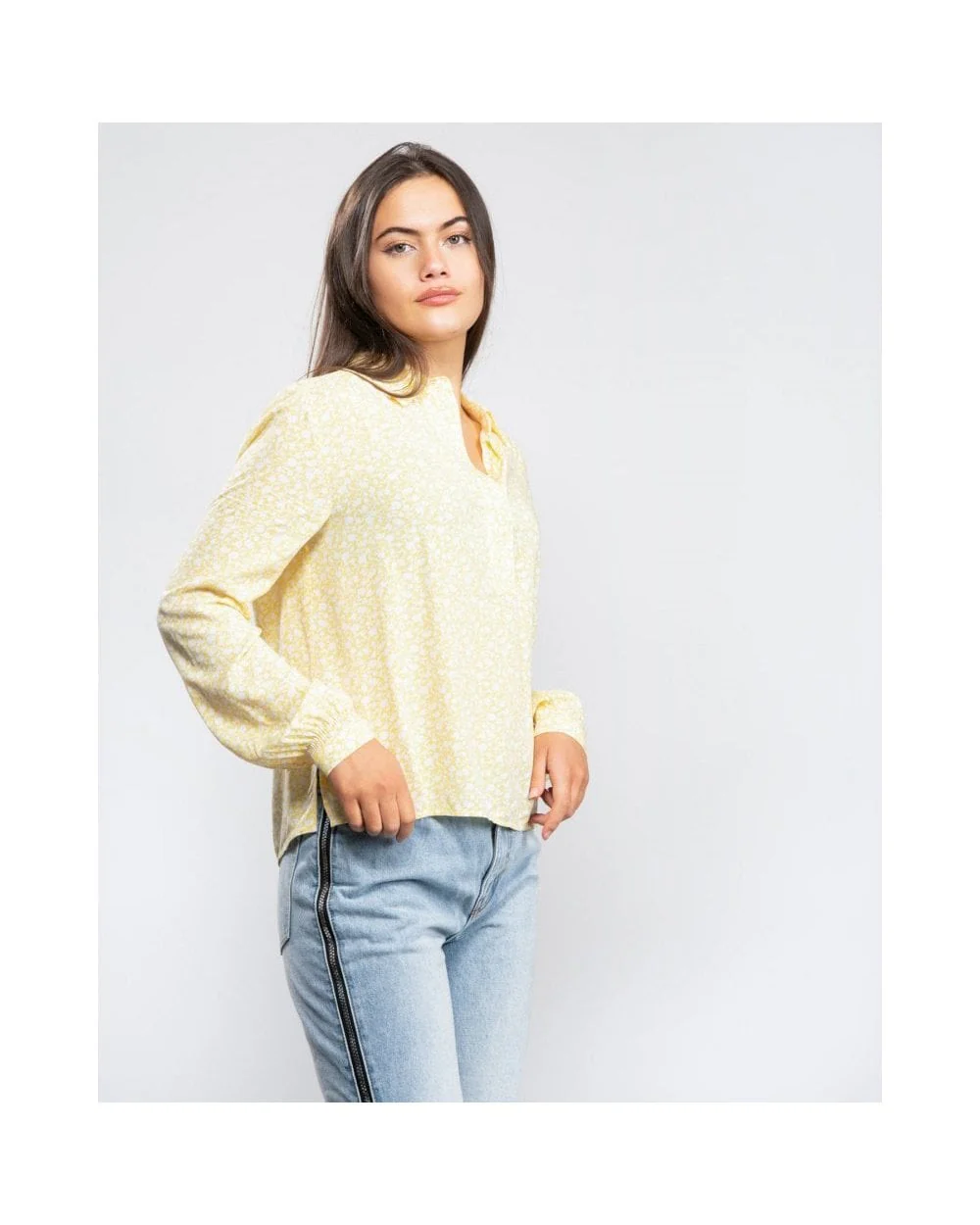 Tommy Hilfiger Danee Half Placket Floral Pattern Blouse - Image 2