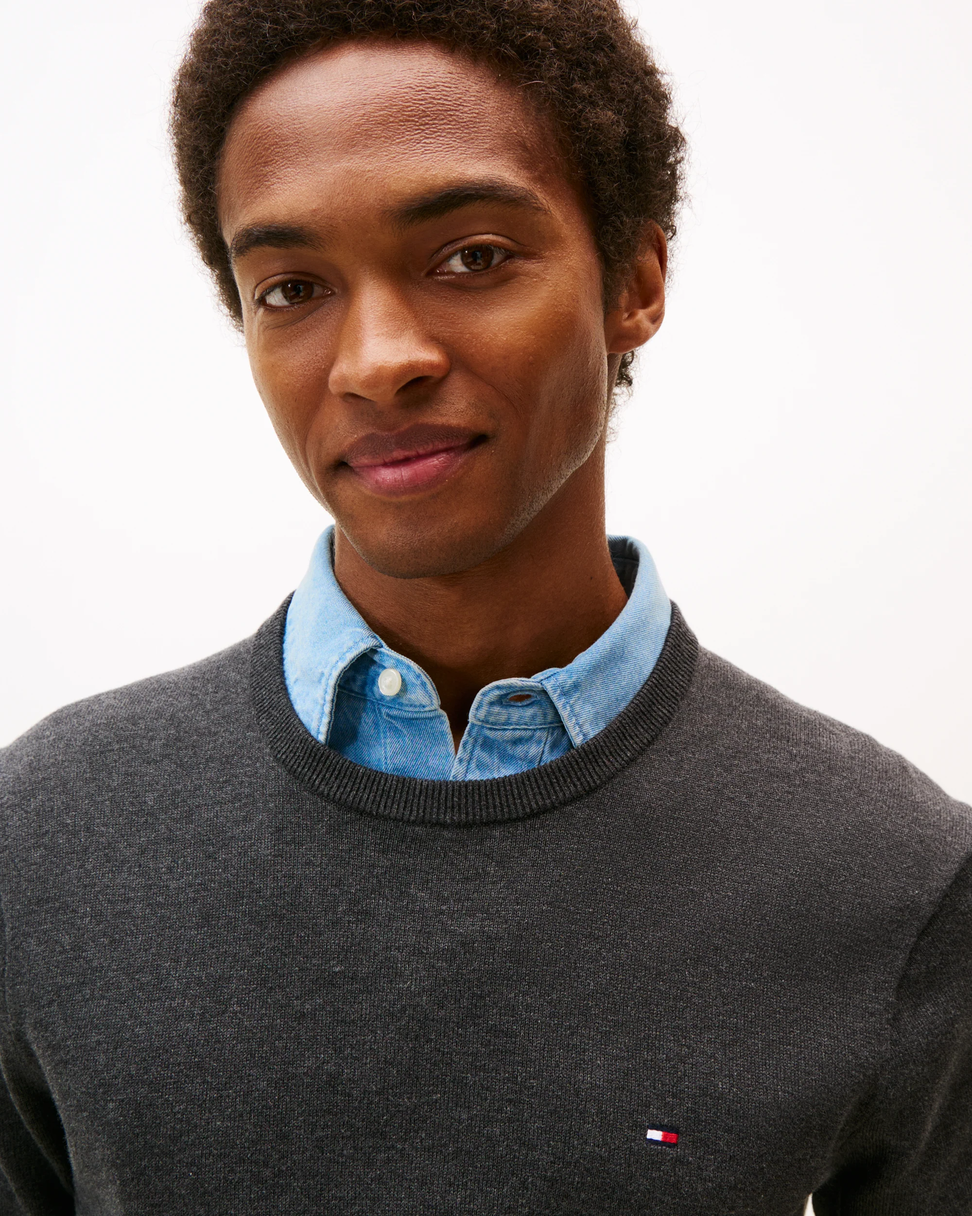 Tommy Hilfiger Essential Cotton Crew Neck Mens Sweatshirt - Dark Grey Heather - Image 2
