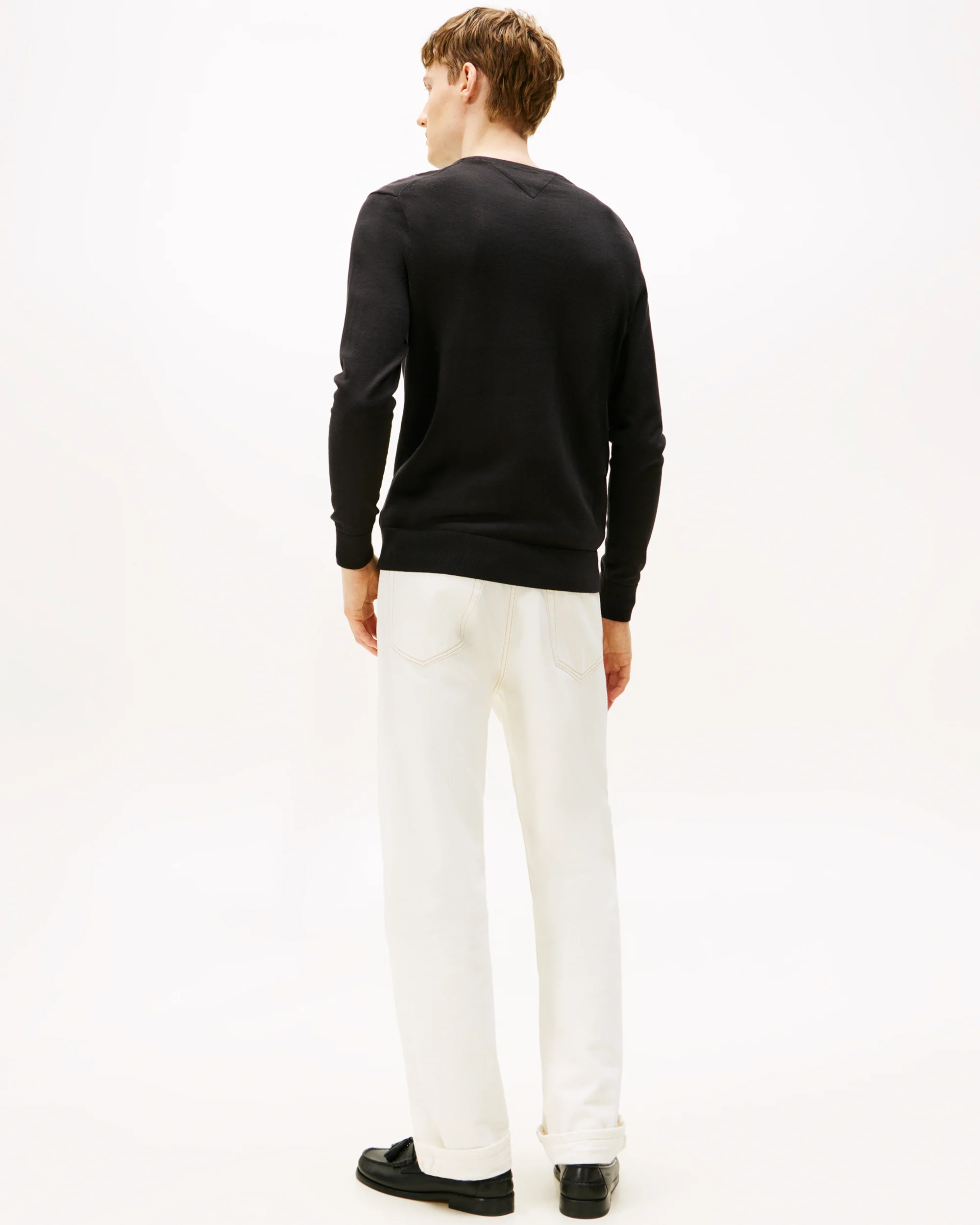 Tommy Hilfiger Essential Cotton Mens V-Neck Jumper - Black - Image 4