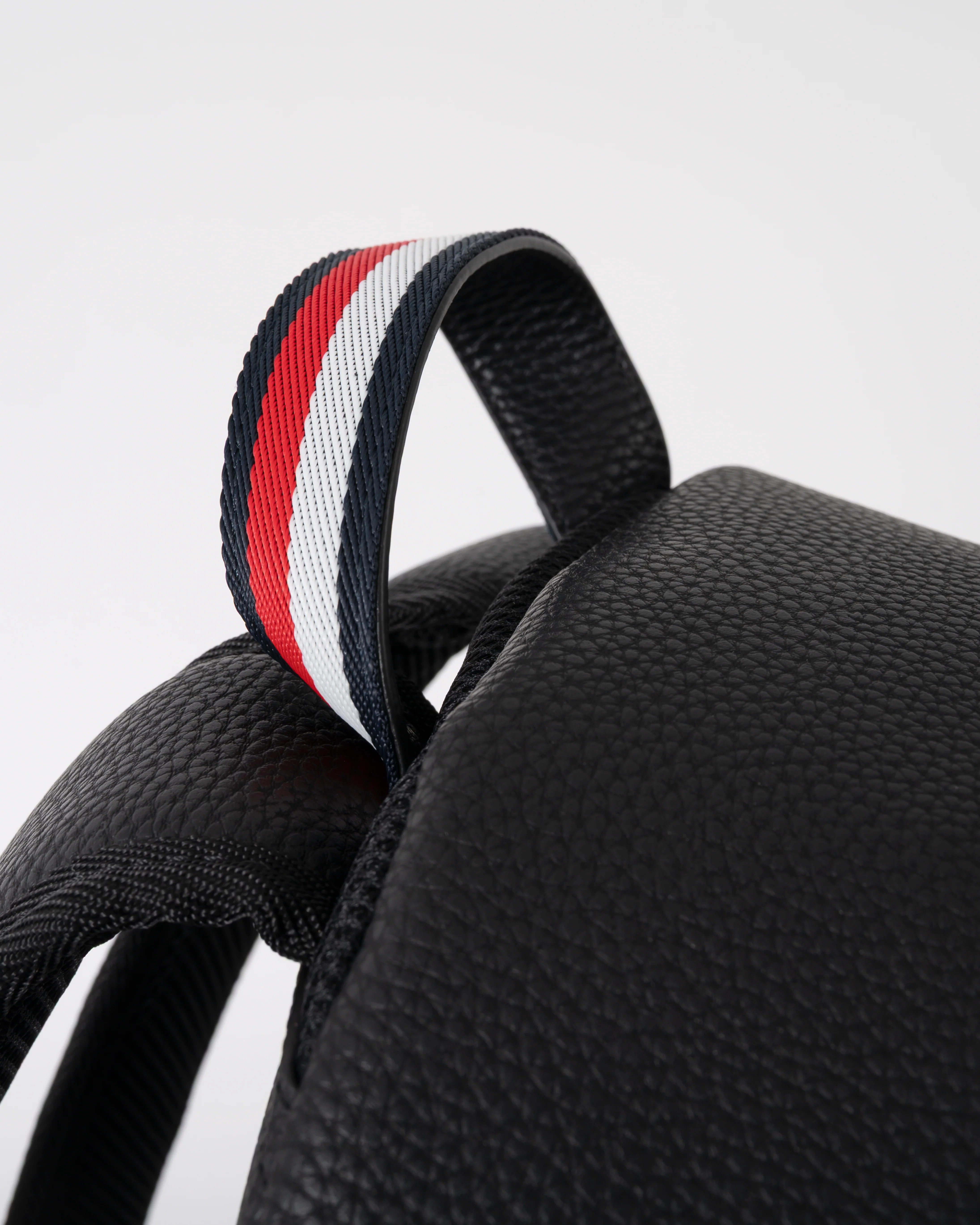 Tommy Hilfiger Essential PU Mens Backpack - Black - Image 4